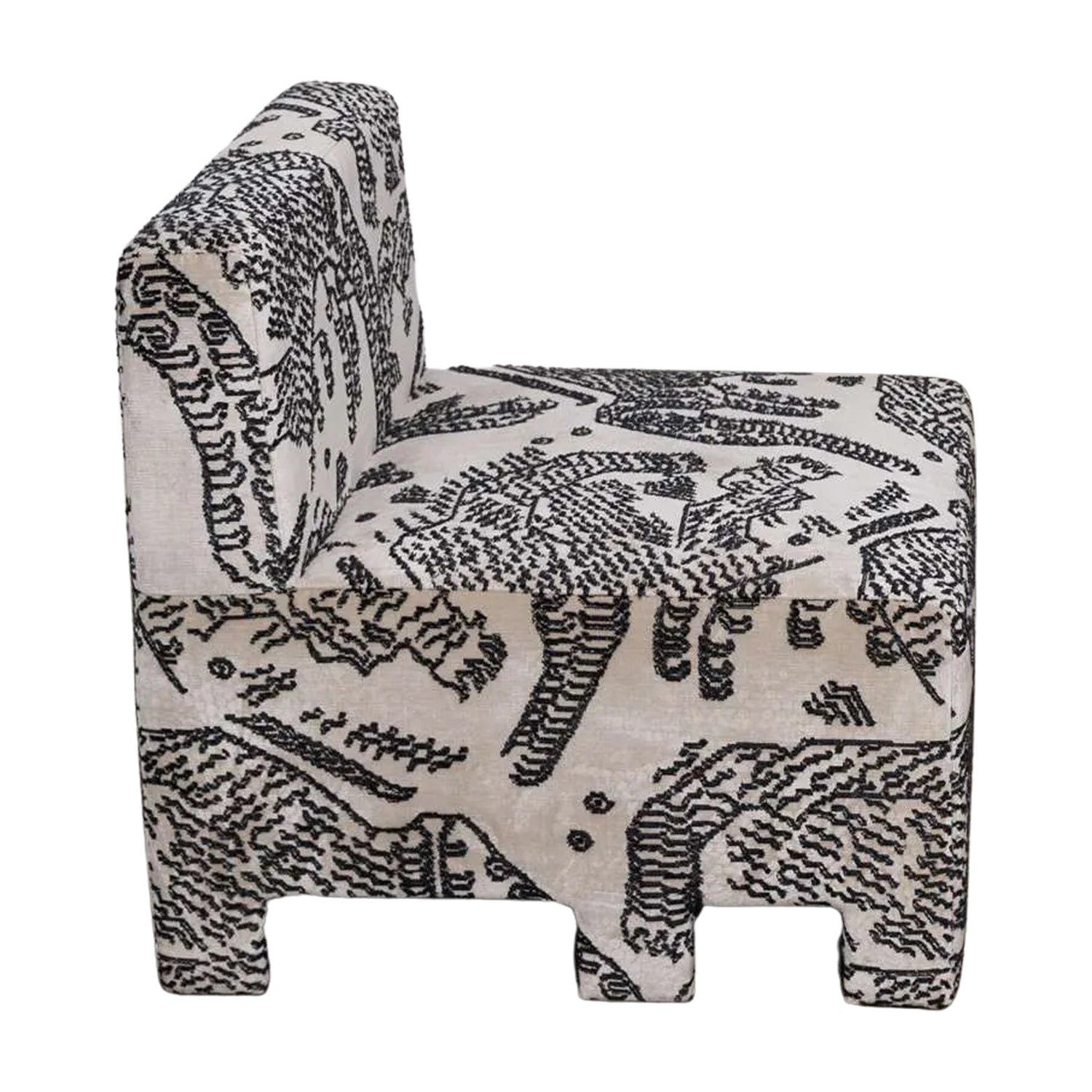Upholstered DENTE Armchair