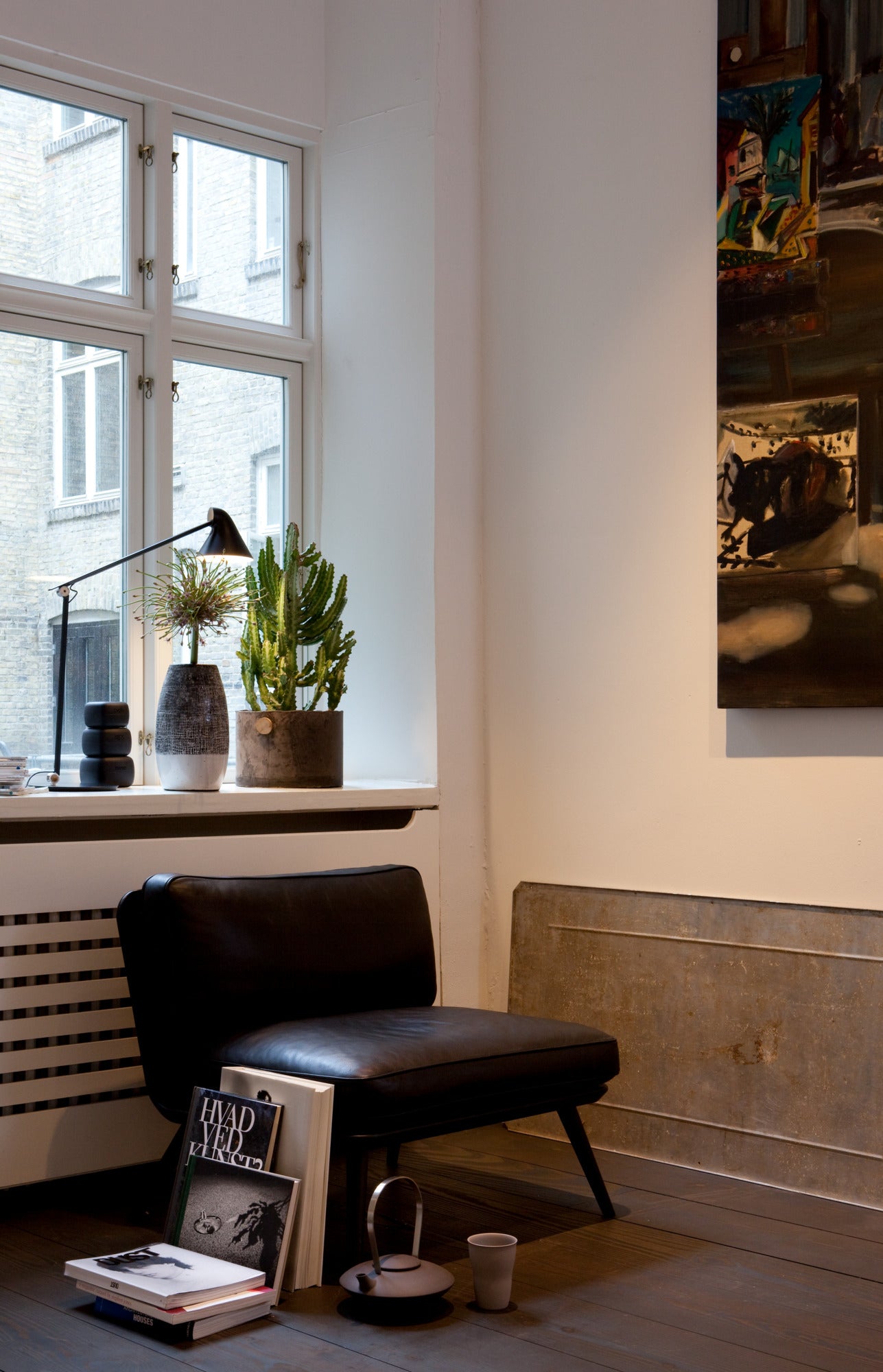 Lampa biurkowa NJP czarny – Louis Poulsen