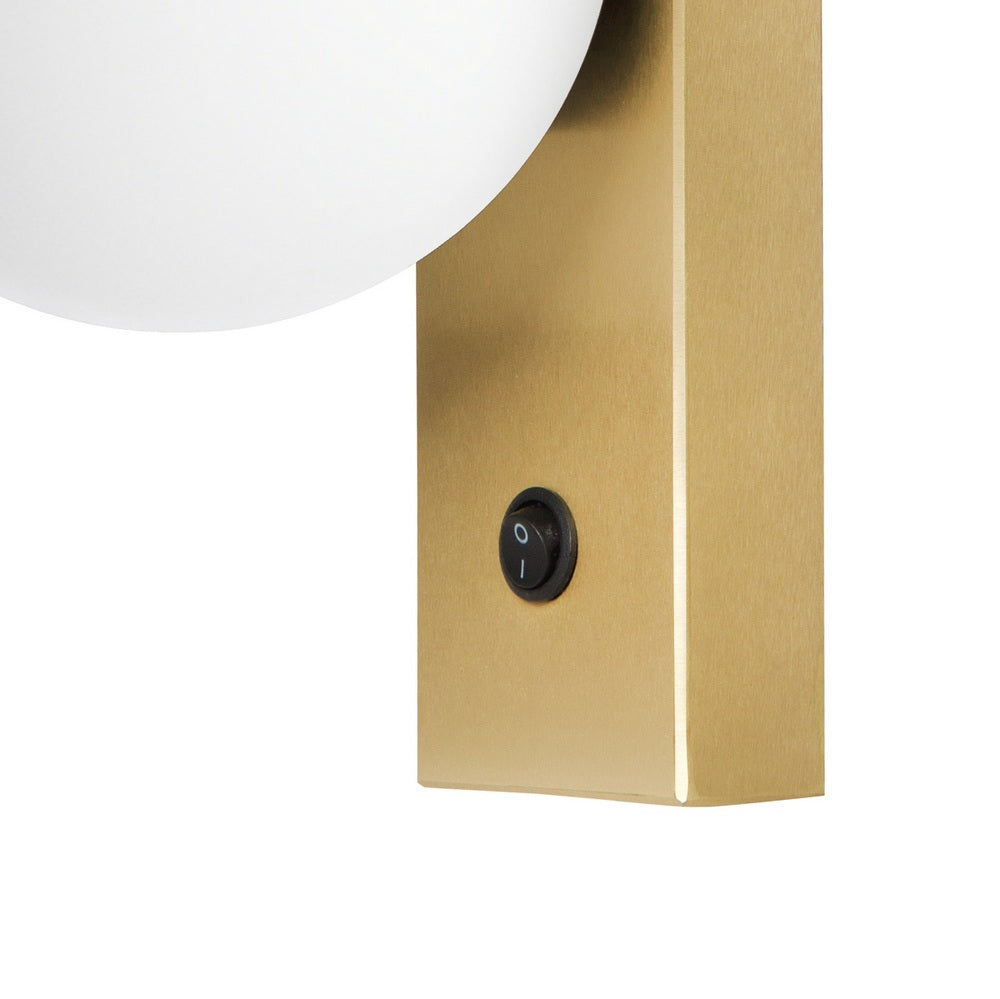GIGI Wall Lamp Brushed Brass