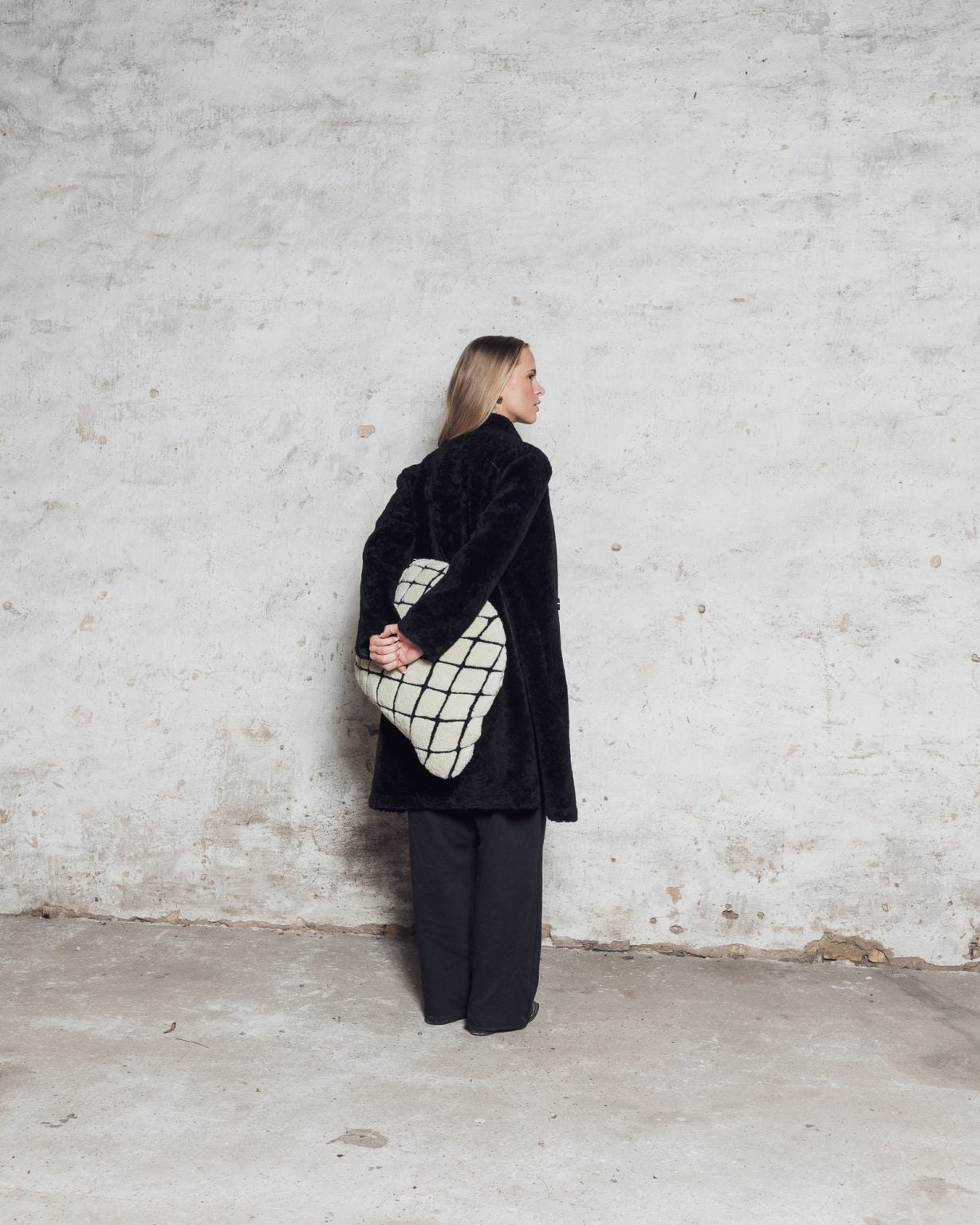 Dekokissen GRID gebrochenes Weiß