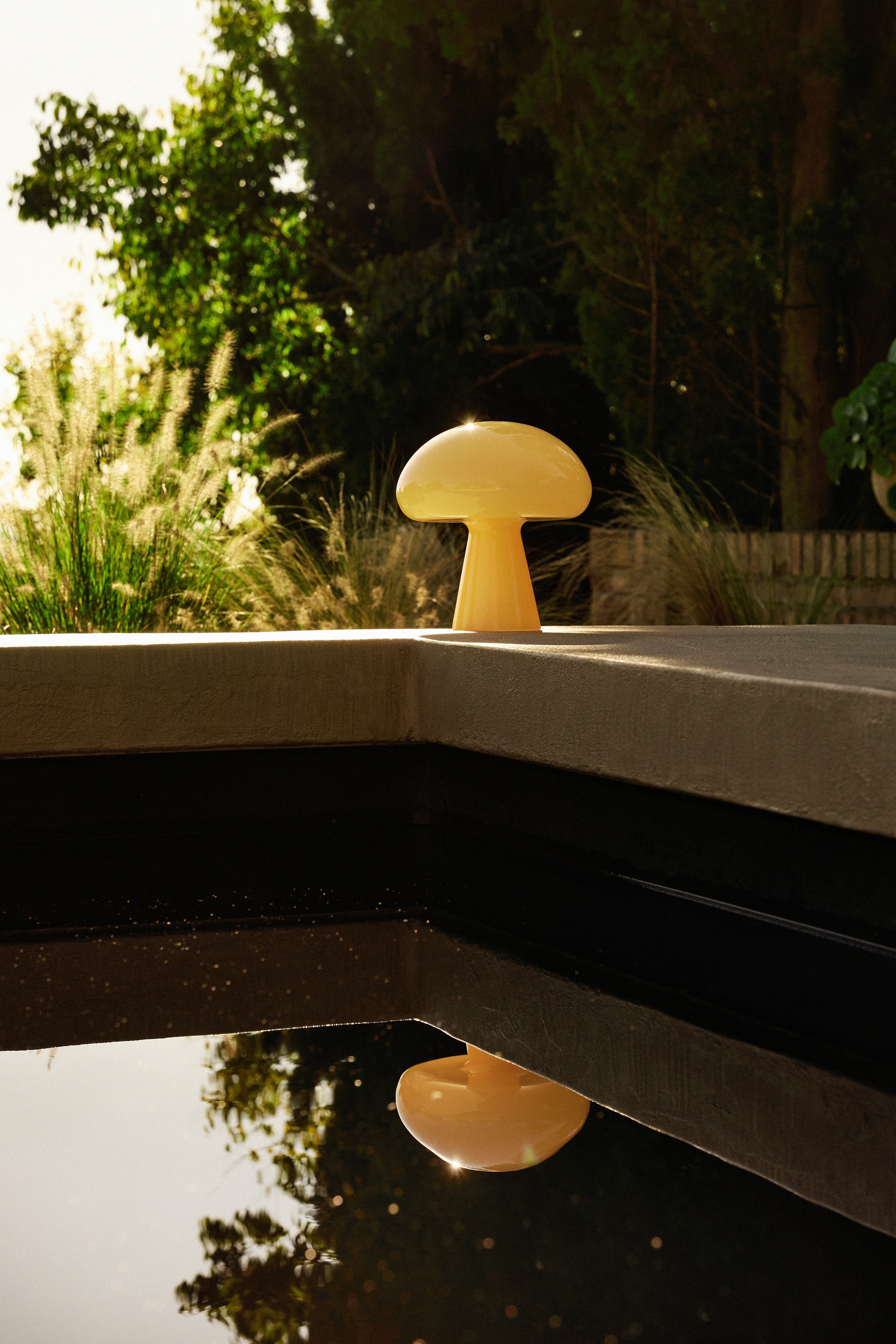 Tragbare Lampe OBELLO buttrig gelb