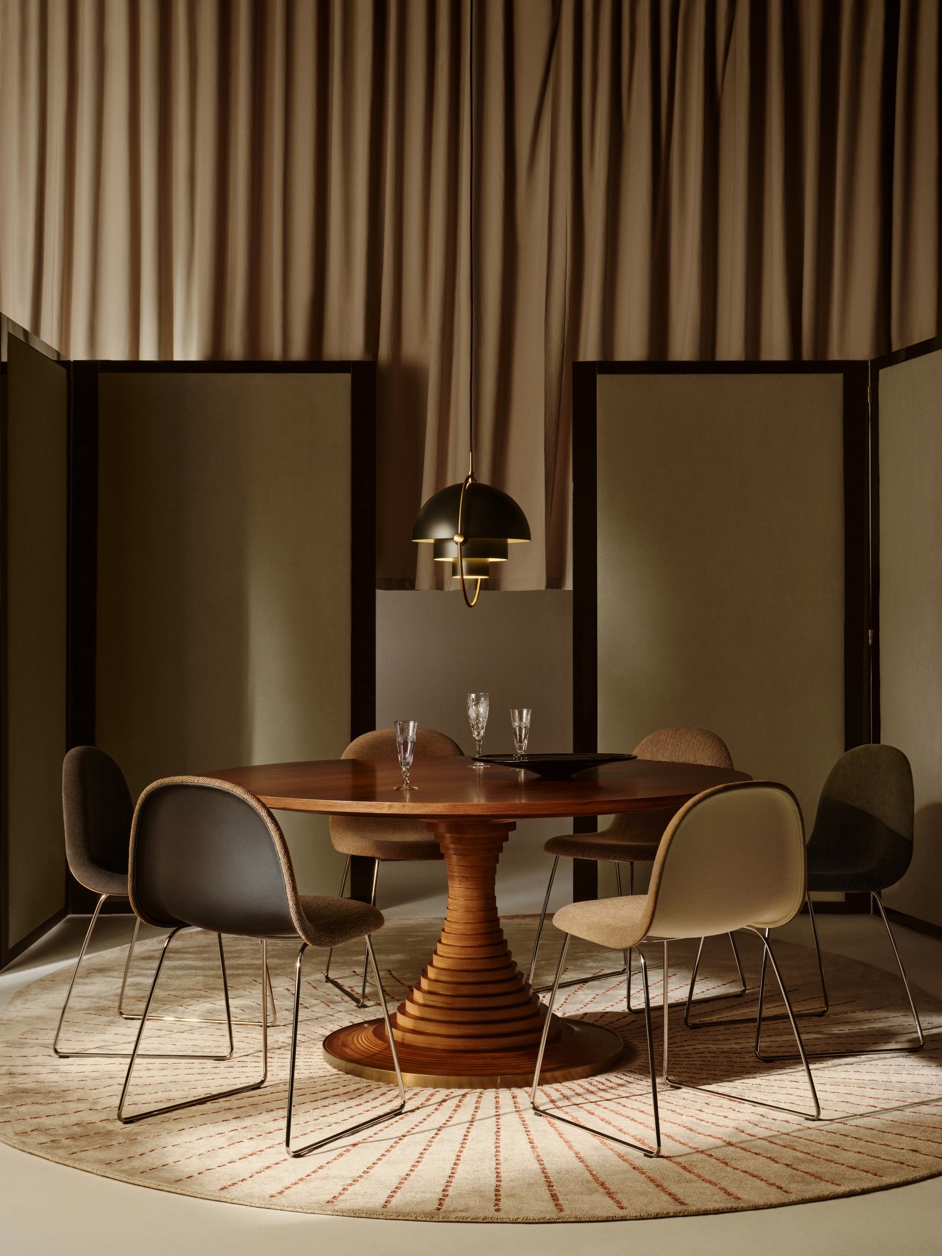 MULTI-LITE Pendelleuchte, graublau mit Messing