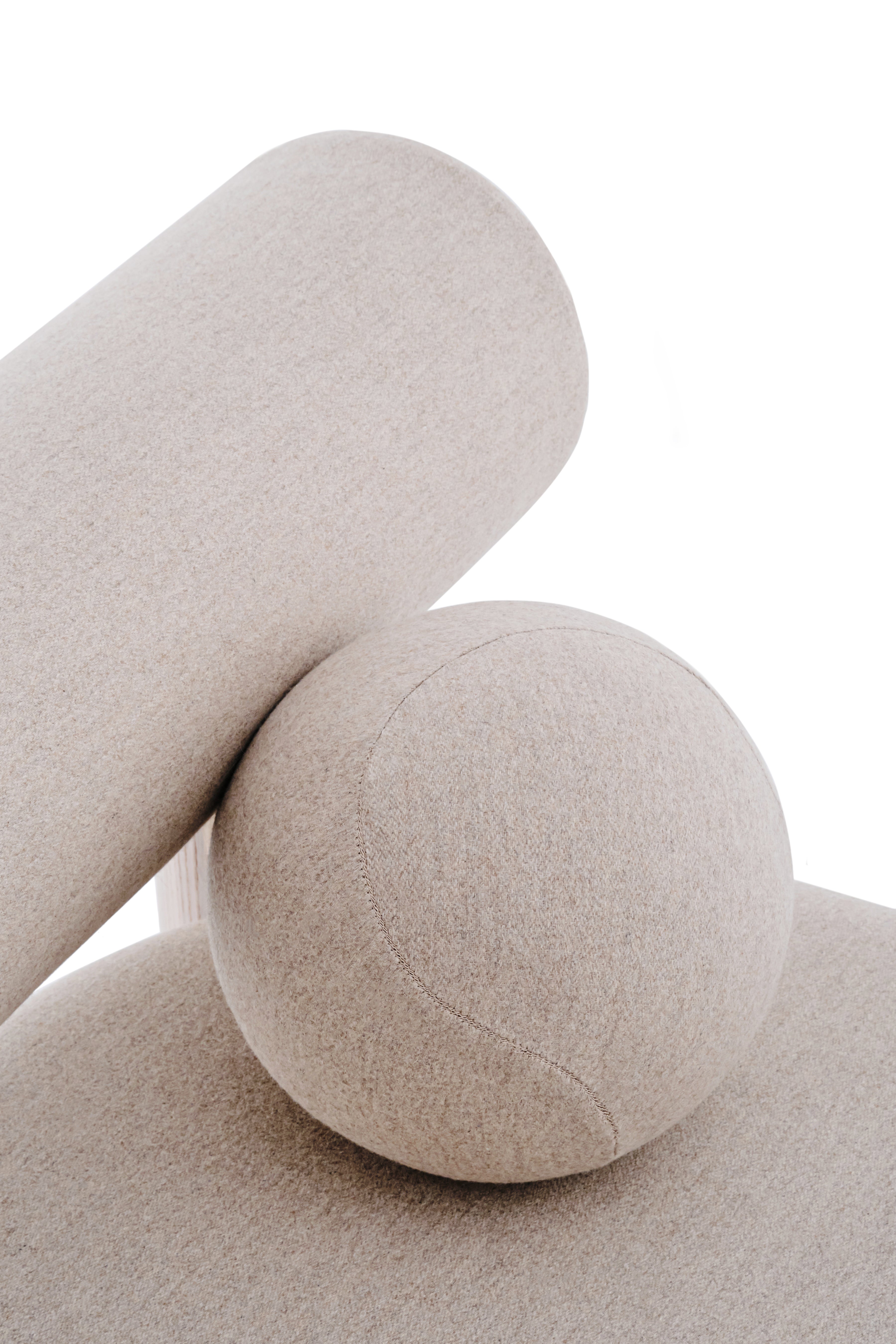 Sessel GROPIUS CS2 gepolstert mit Holzgestell