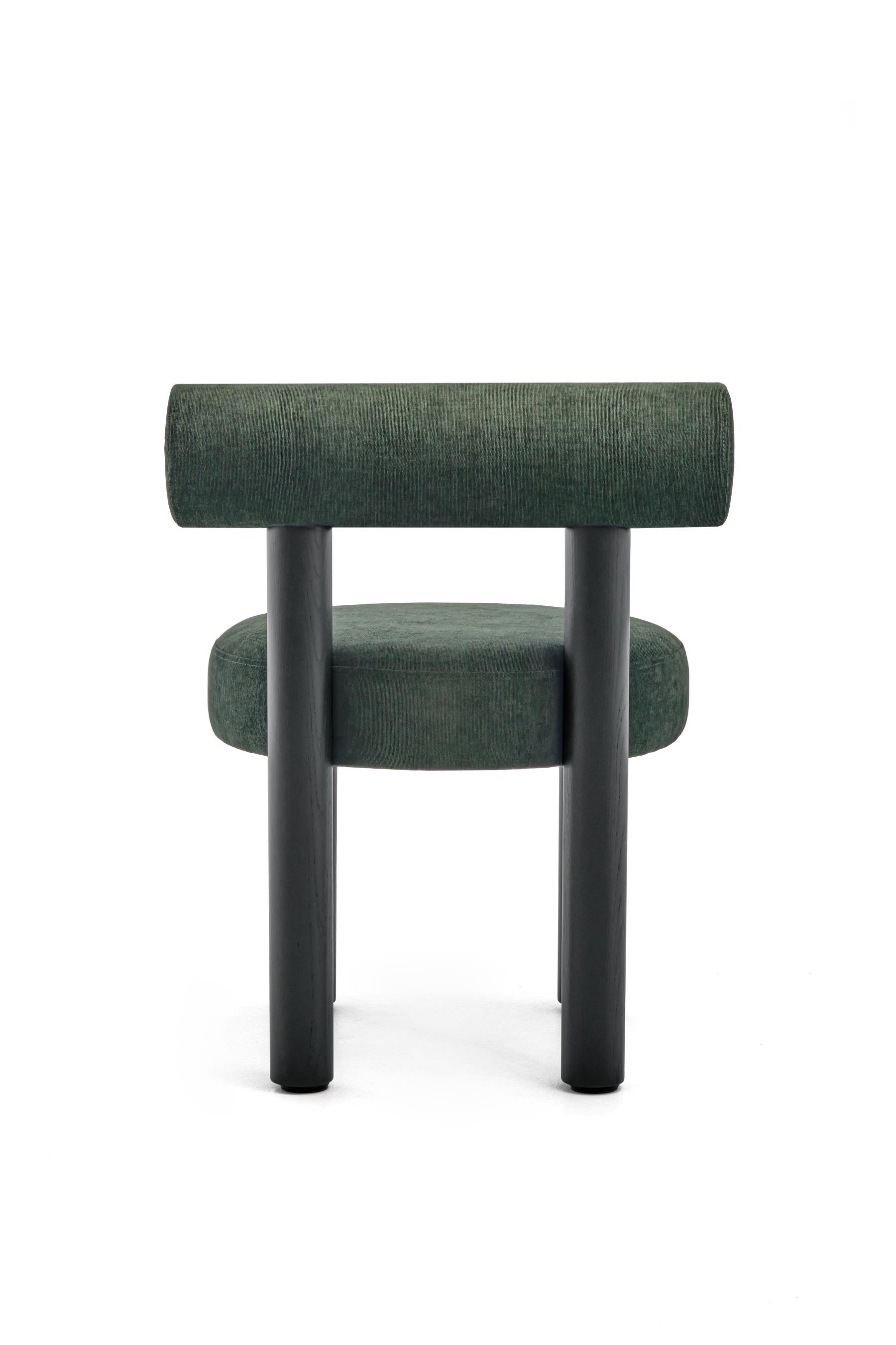 Upholstered GROPIUS CS2 Chair with Wooden Base