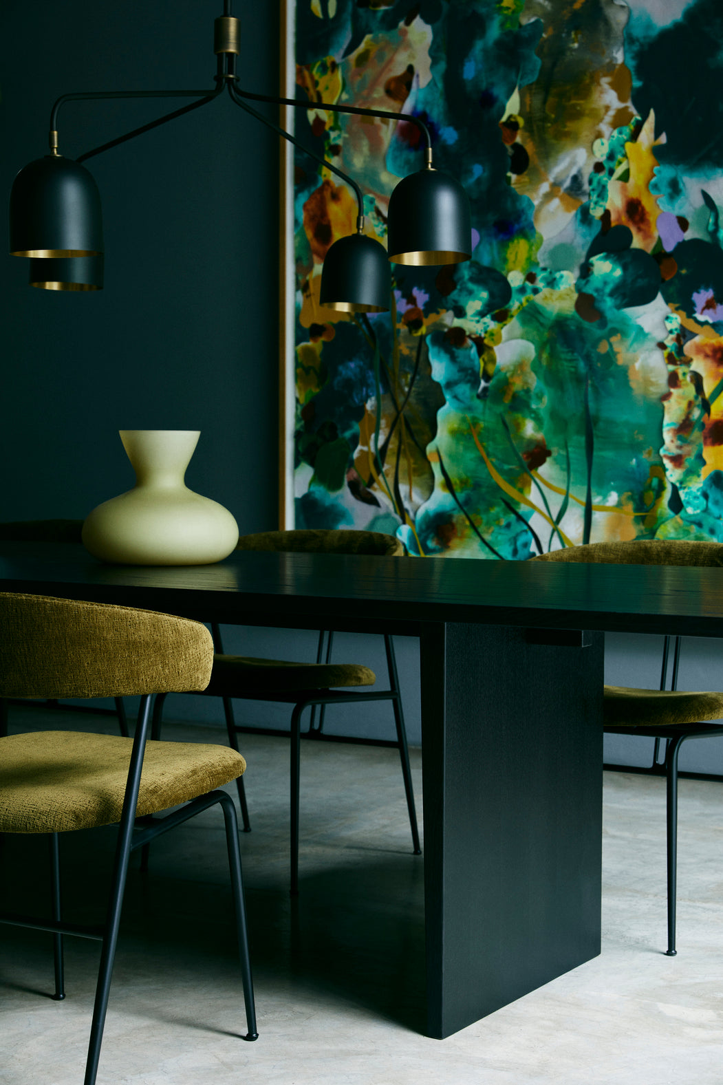 Weißer HOWARD Kronleuchter