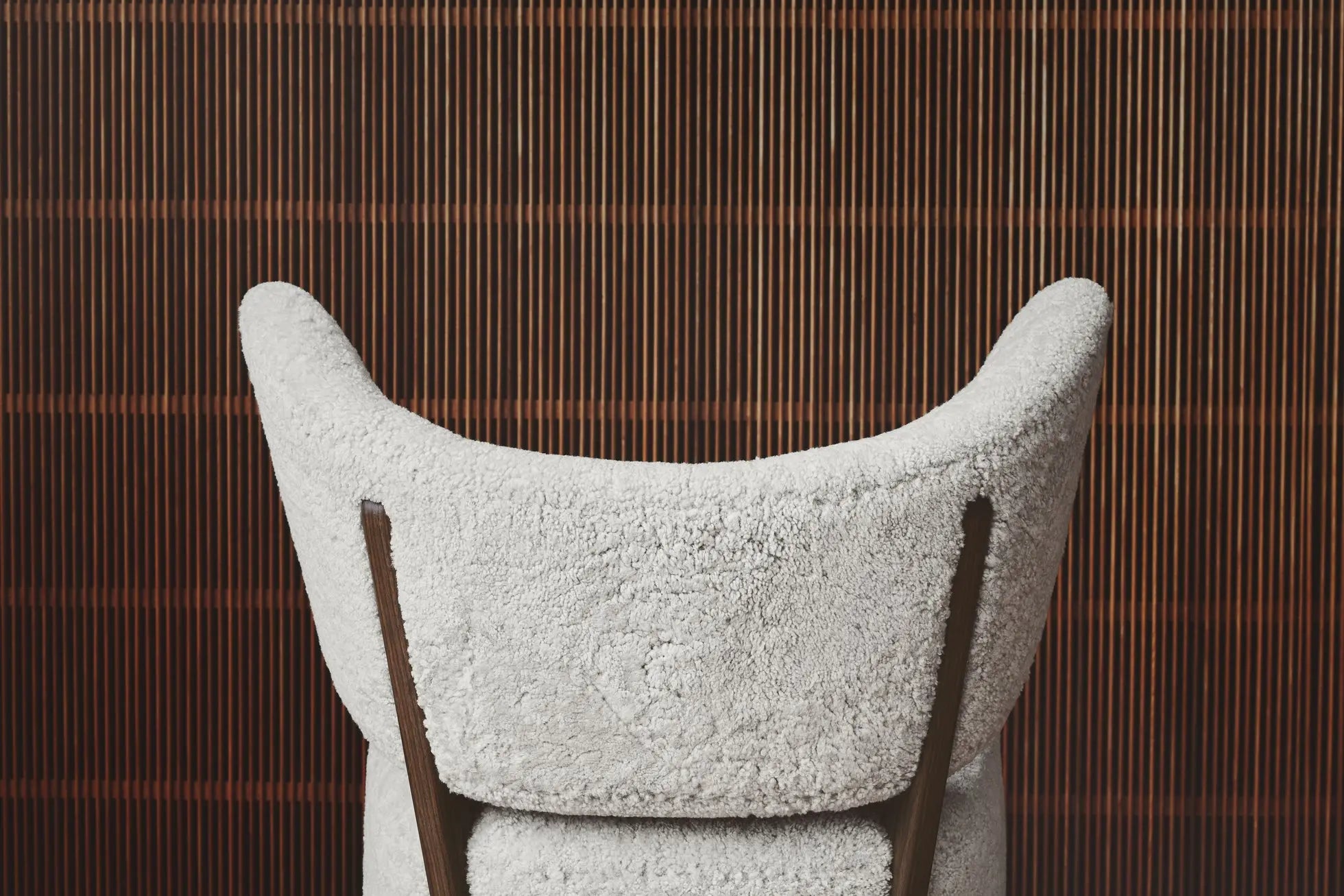 Hocker ML 42 schwarzes Buchenholz