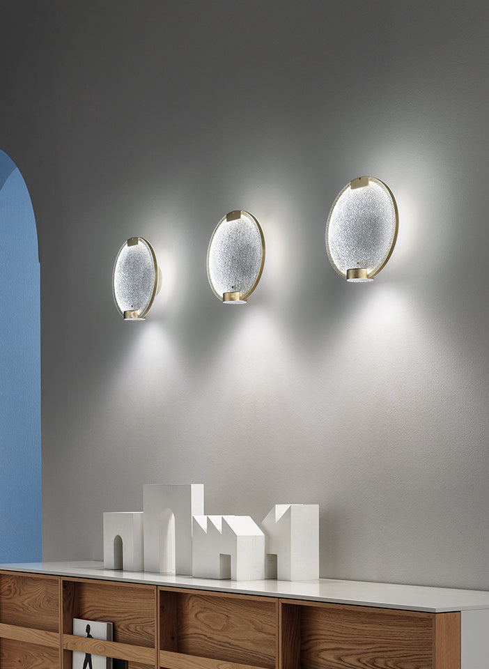 HORO A Wall Lamp in Brushed Brass