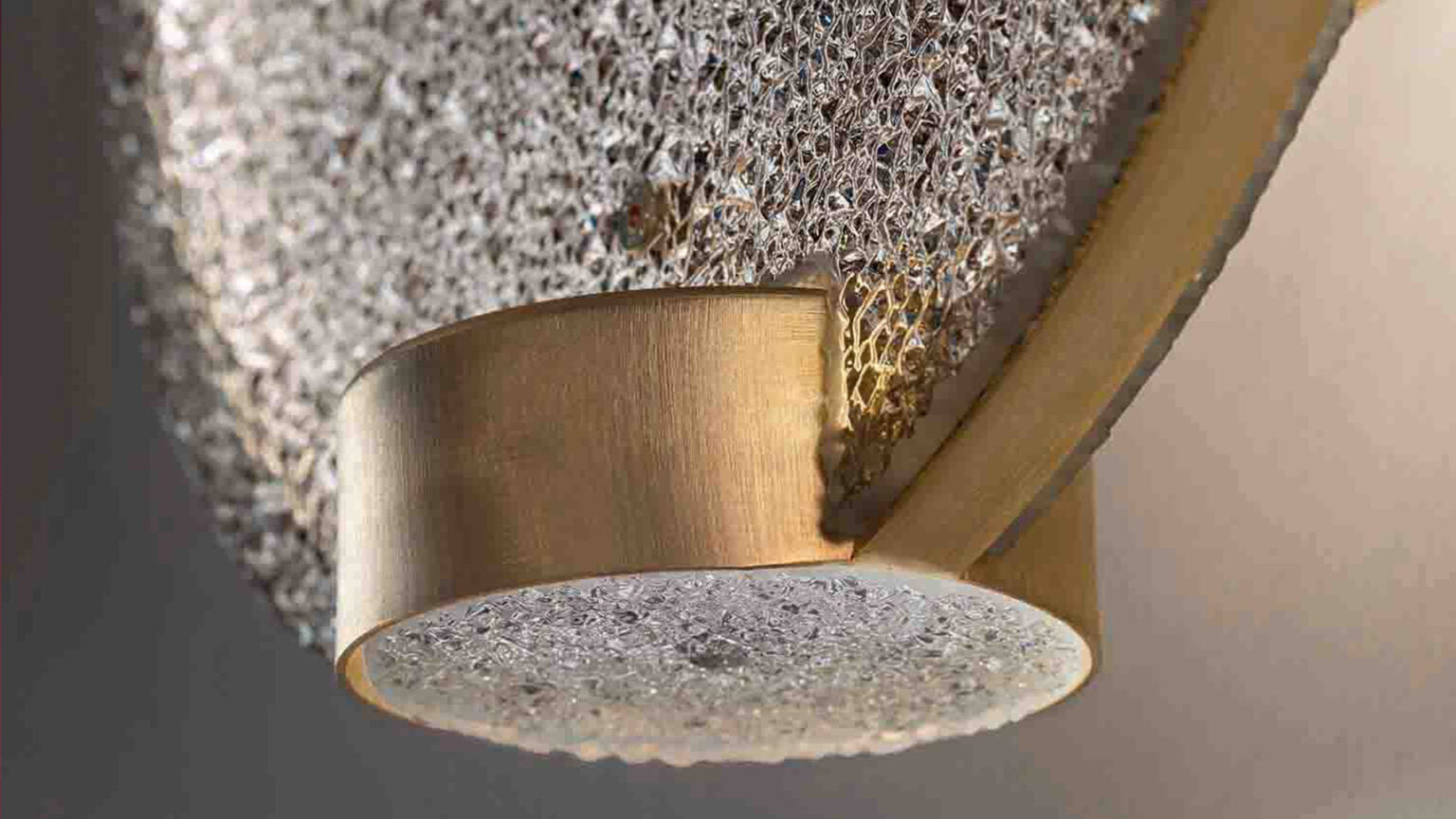 HORO A Wall Lamp in Brushed Brass