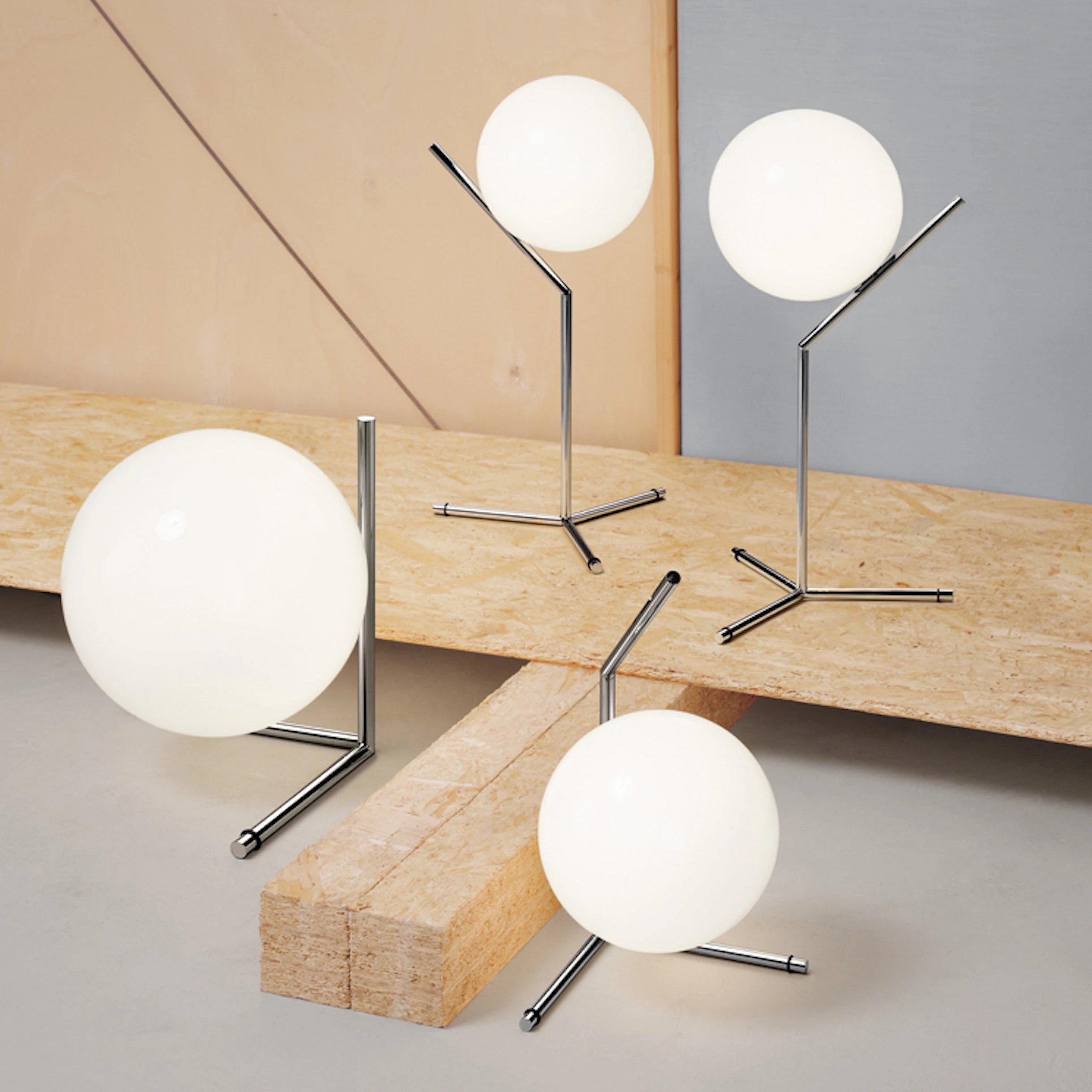 IC LIGHTS 3 Brass Table Lamp