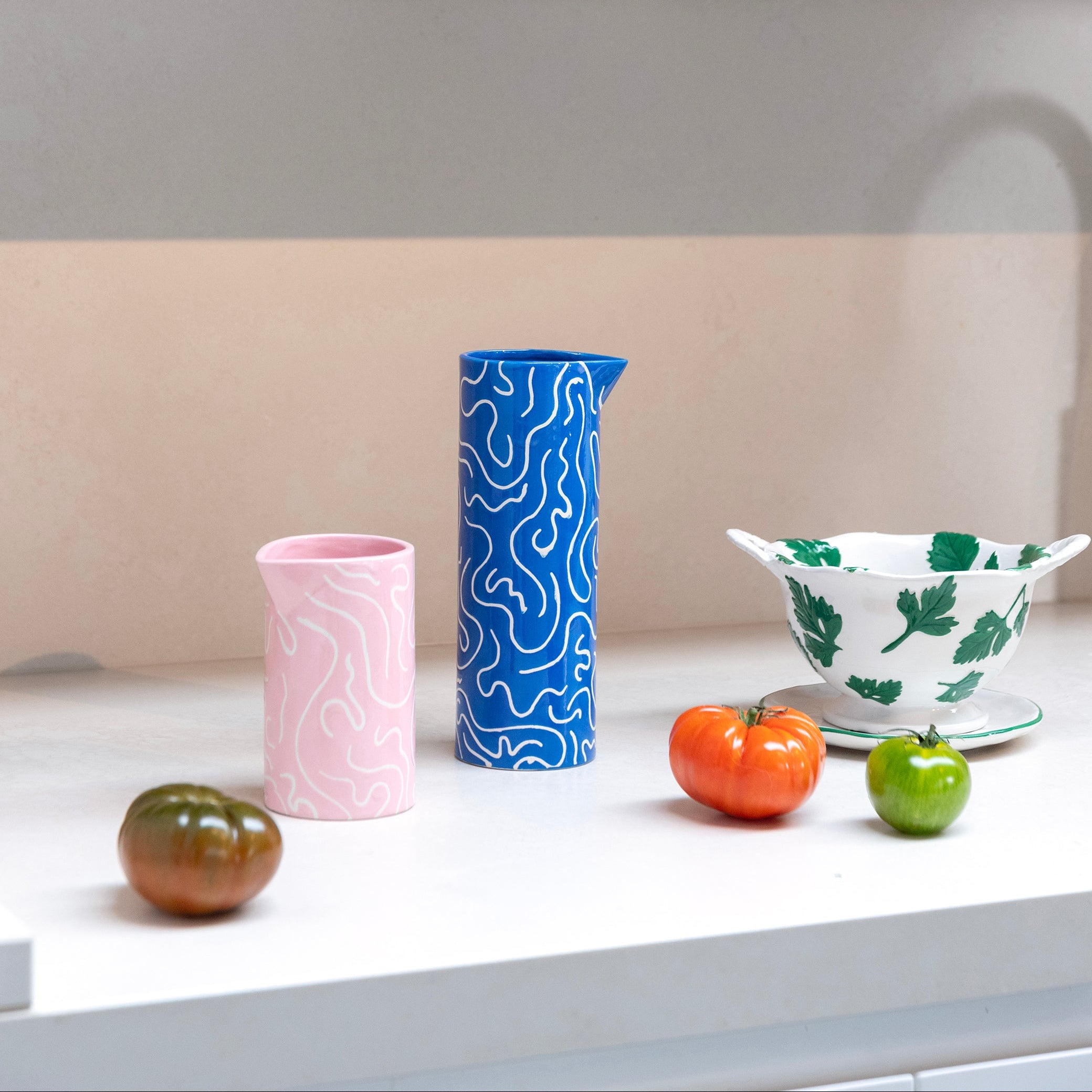 White colander with green base PARSLEY