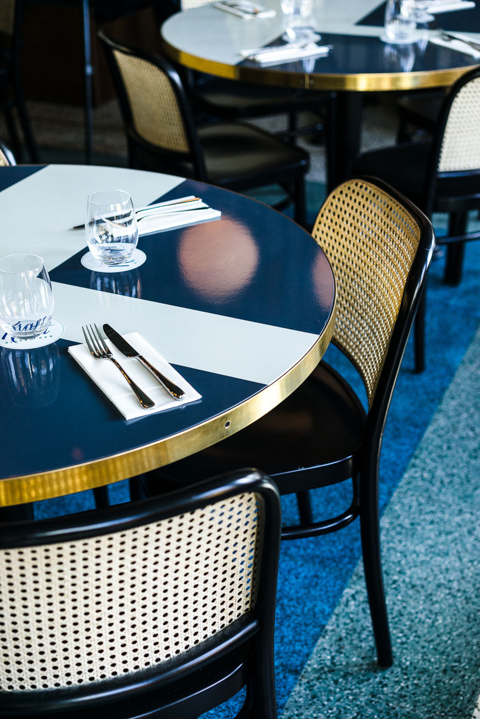 BENKO A-8120 Stuhl Buchenholz