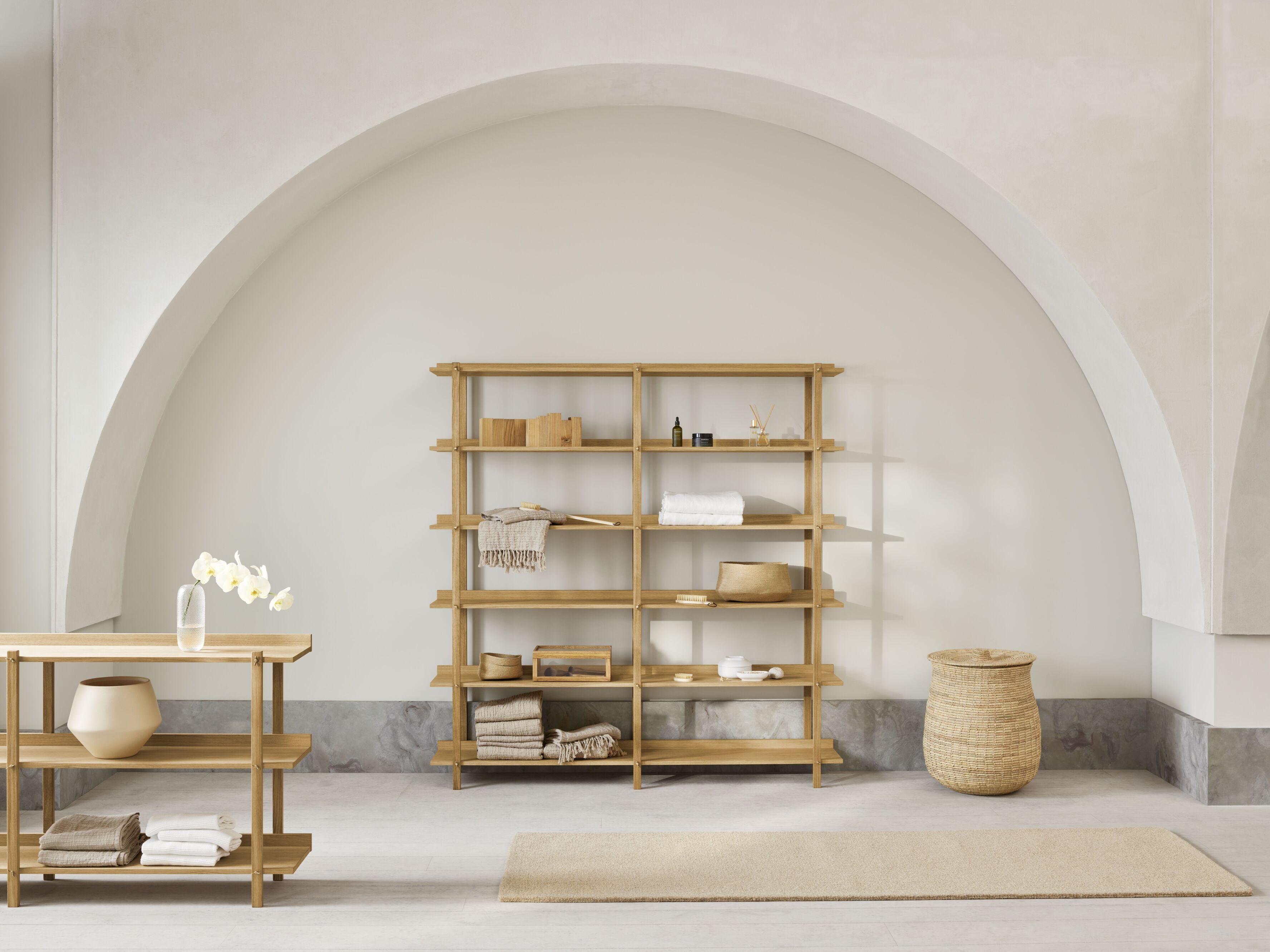 Kari Racks Eichenfurnier