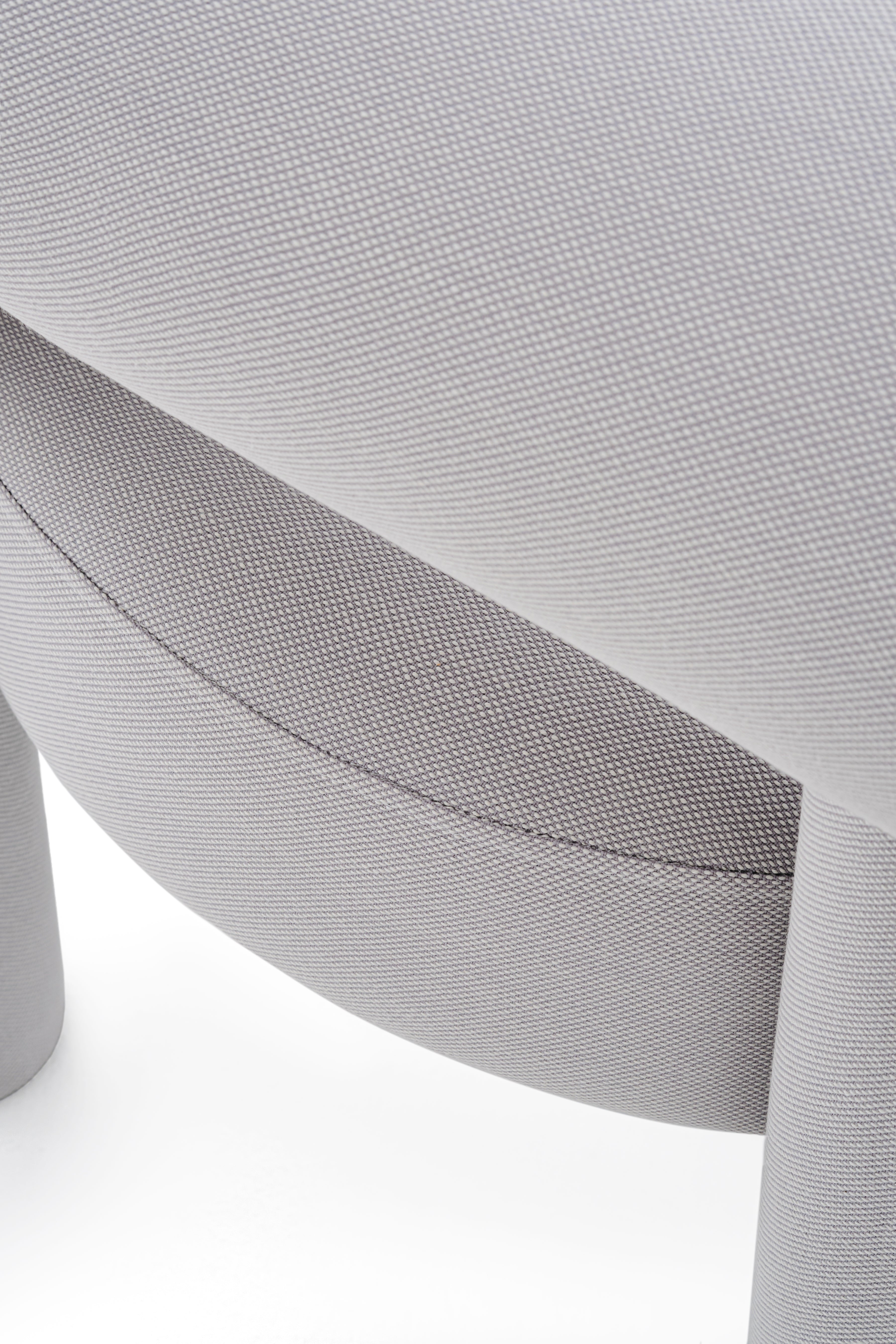 Upholstered Armchair GROPIUS CS1