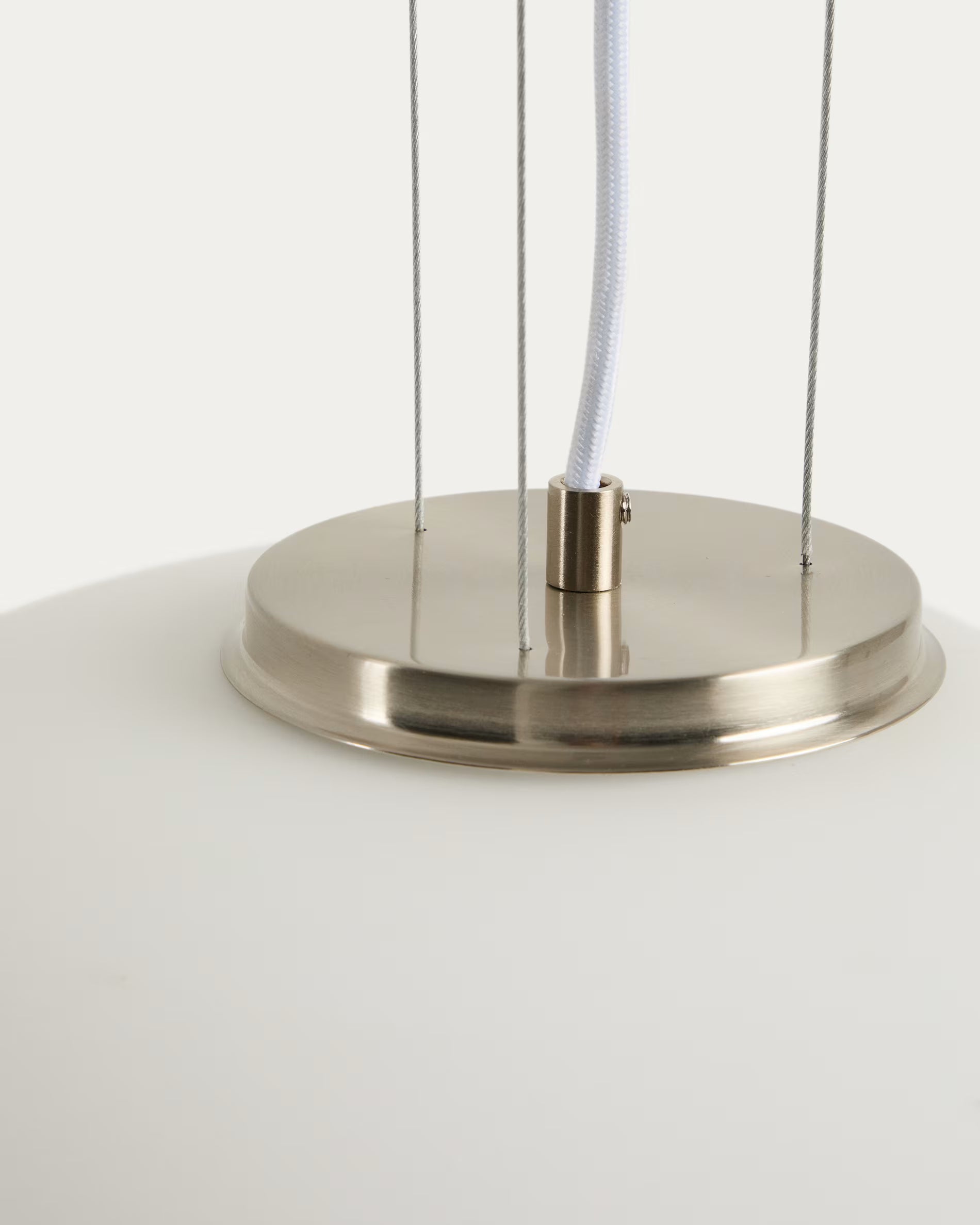 ARDALI White Pendant Lamp