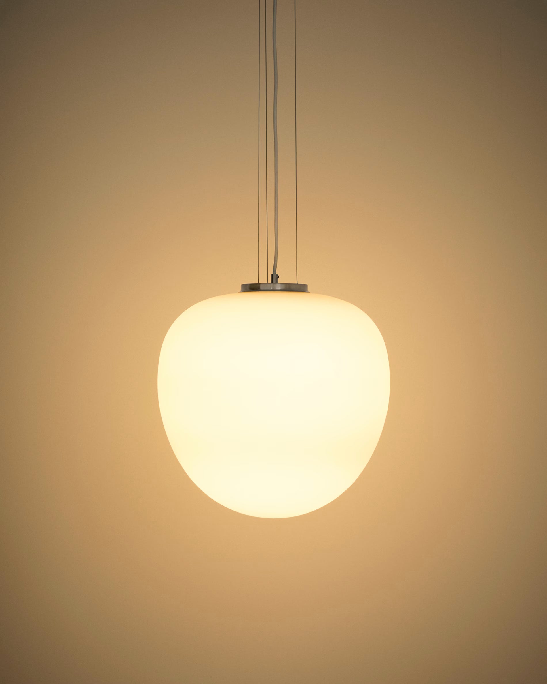 ARDALI White Pendant Lamp