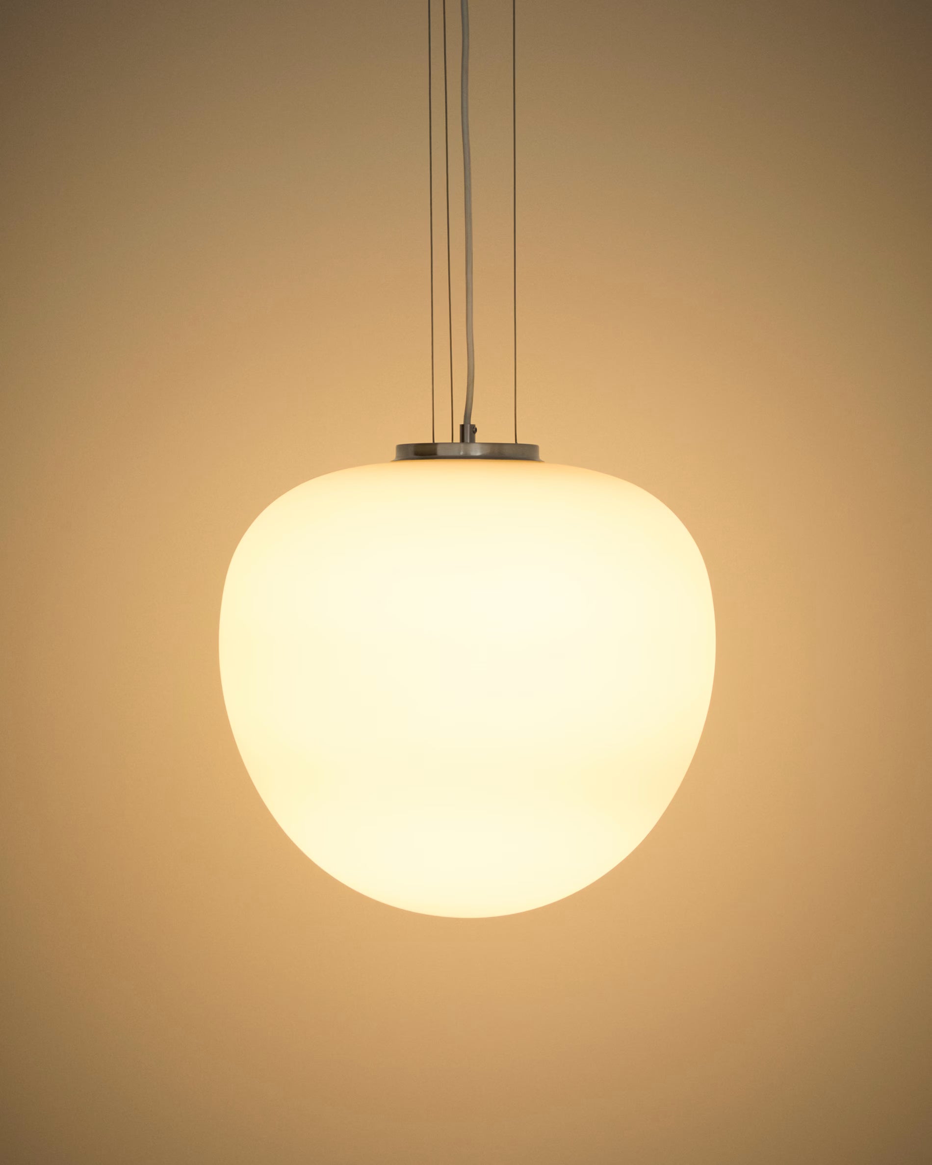ARDALI White Pendant Lamp