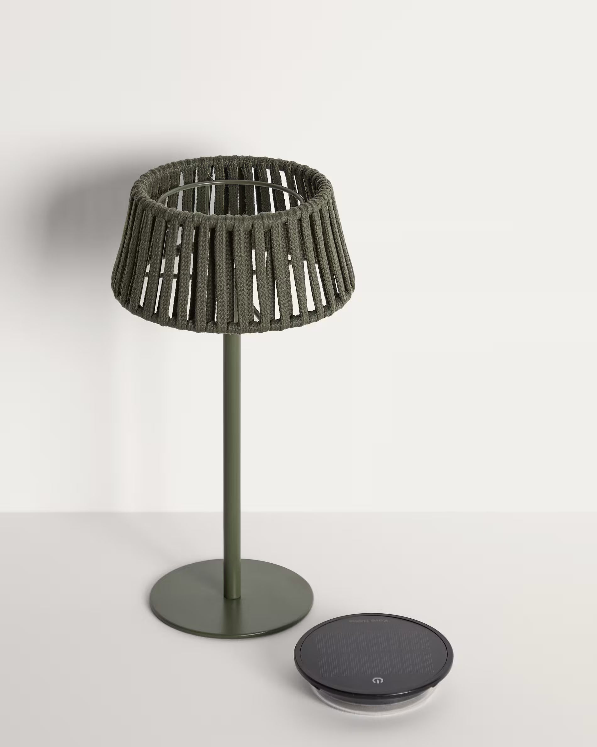 Lampa ogrodowa solarna ALDET zielony – styl nowoczesny