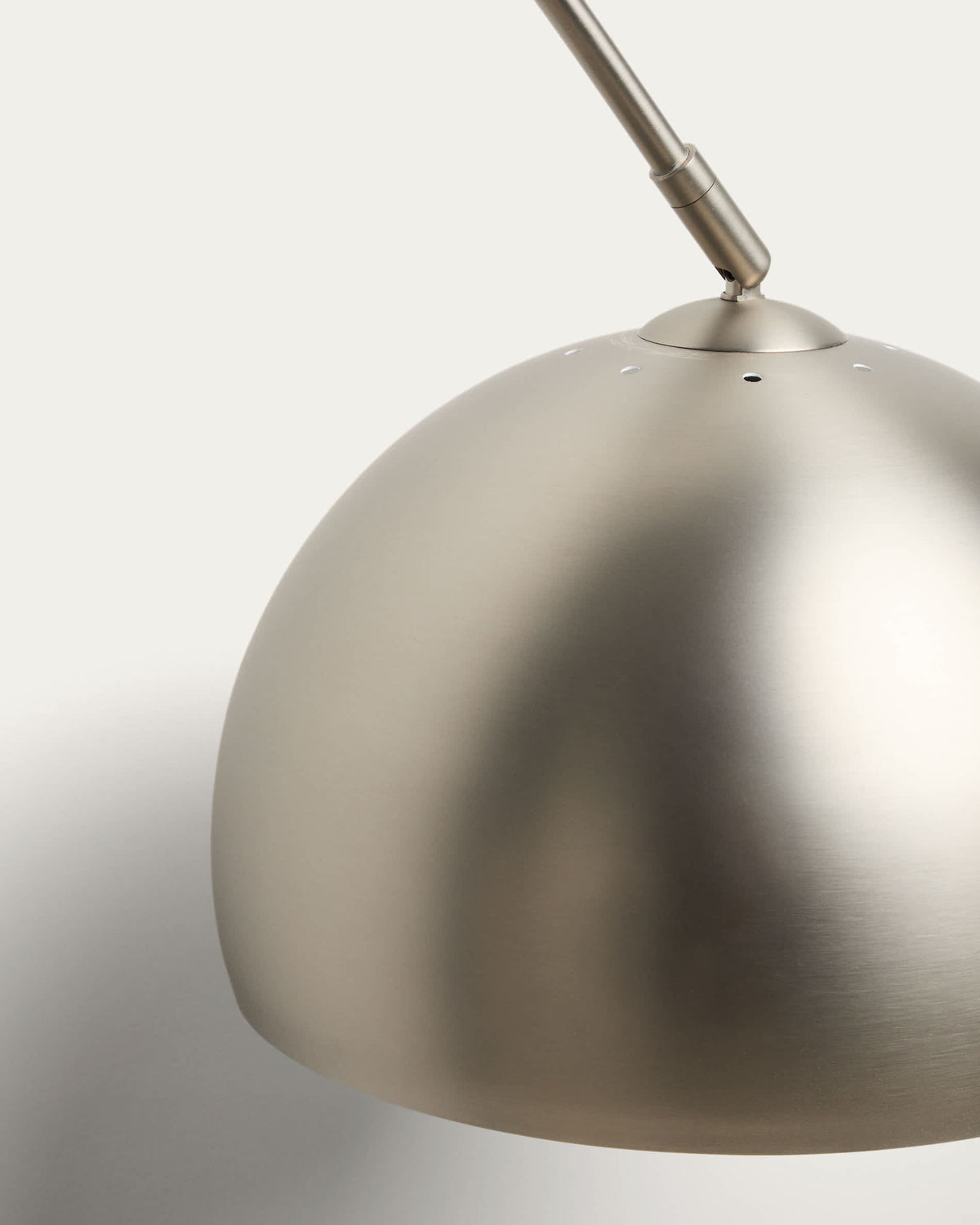 Lampa podłogowa MADALI srebrny szczotkowana stal i biały marmur – ujęcie 3