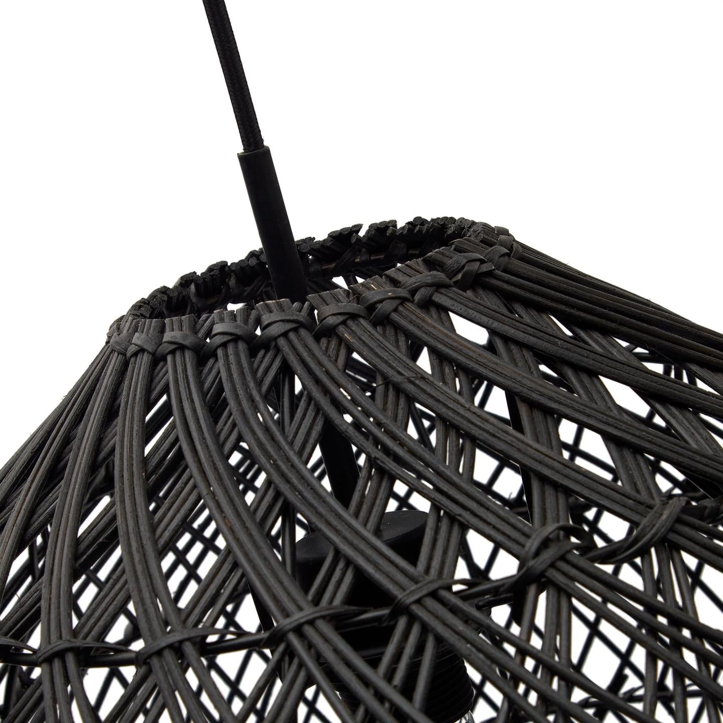 Klosz do lampy wiszącej DOMITILA czarny rattan – Kave Home