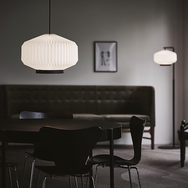 Floor lamp MODEL 386 SHIBUI white with black base