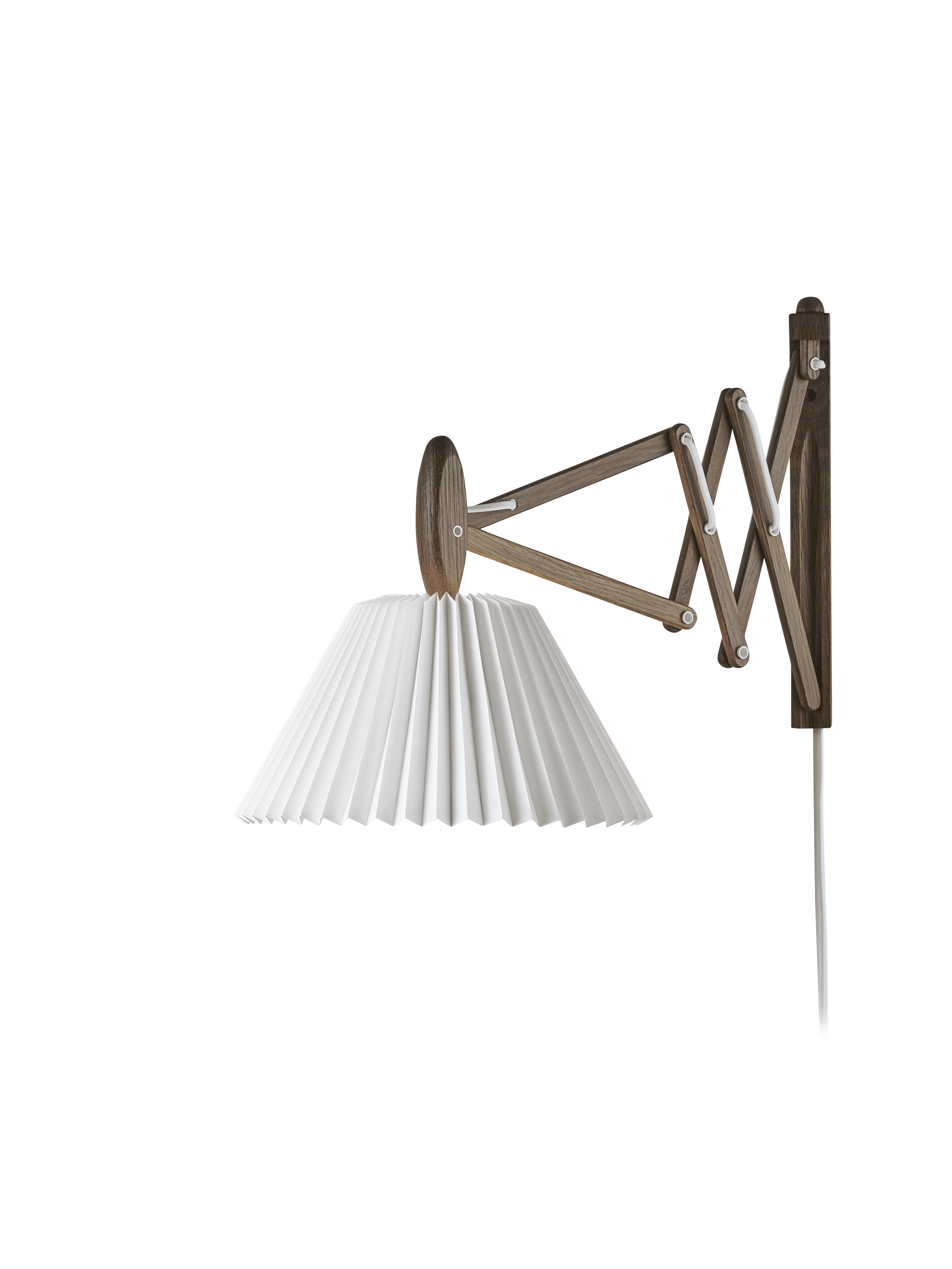 Wandleuchte MODELL 223 2/17 SAX weiß mit dunklem Eichenfuß