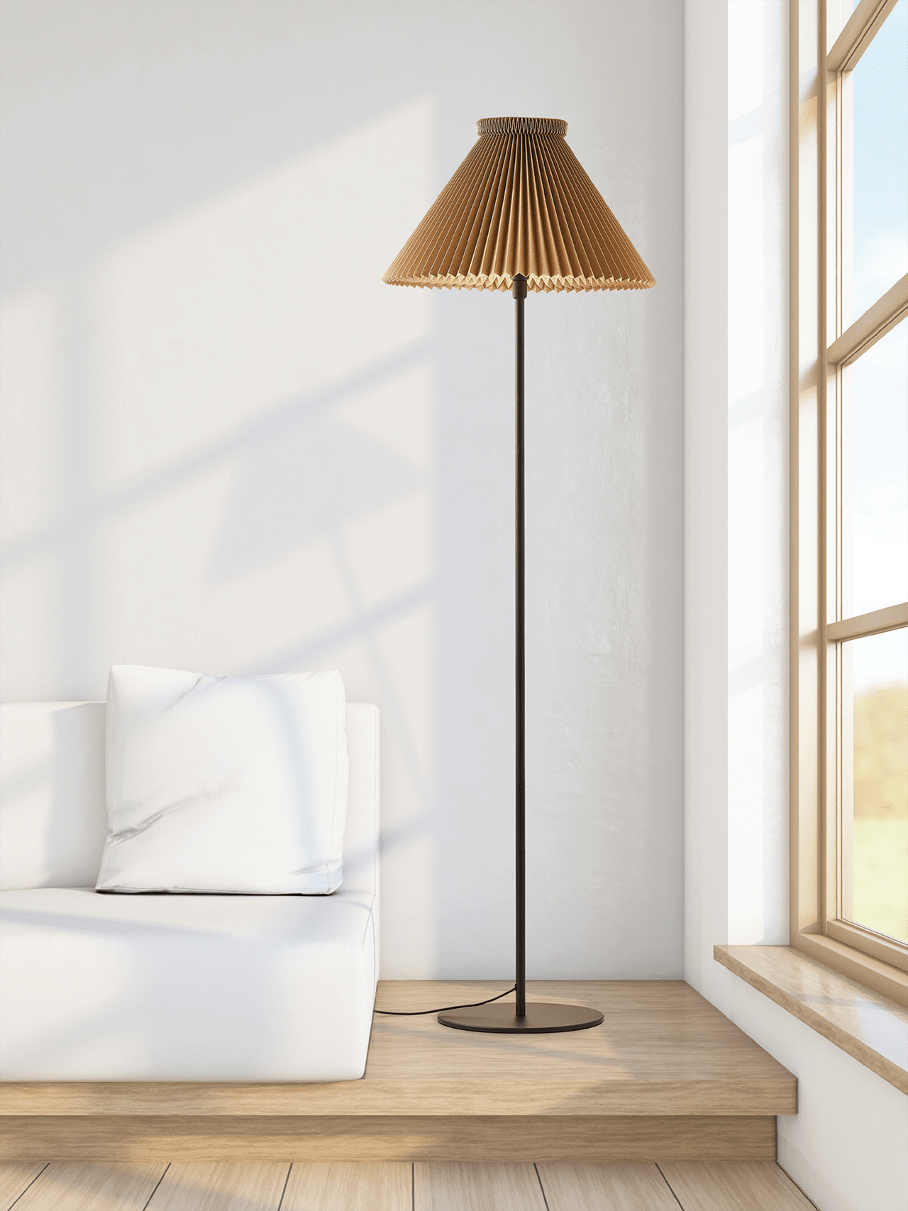 Stehlampe MODELL 334 in butterbeigem Farbton mit schwarzem Fuß