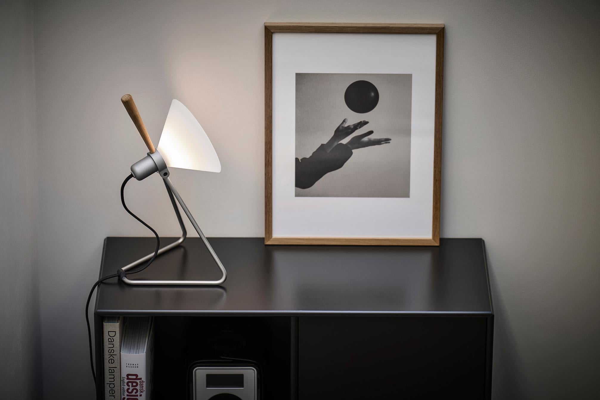 Tischlampe MODELL 356 SPOT silber