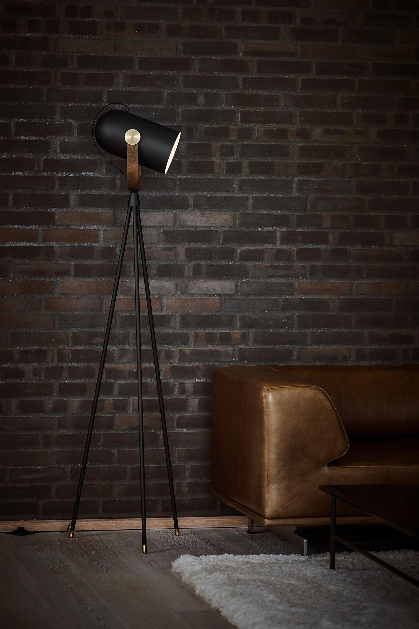 Stehlampe MODELL 362 CARRONADE II schwarz mit Gold