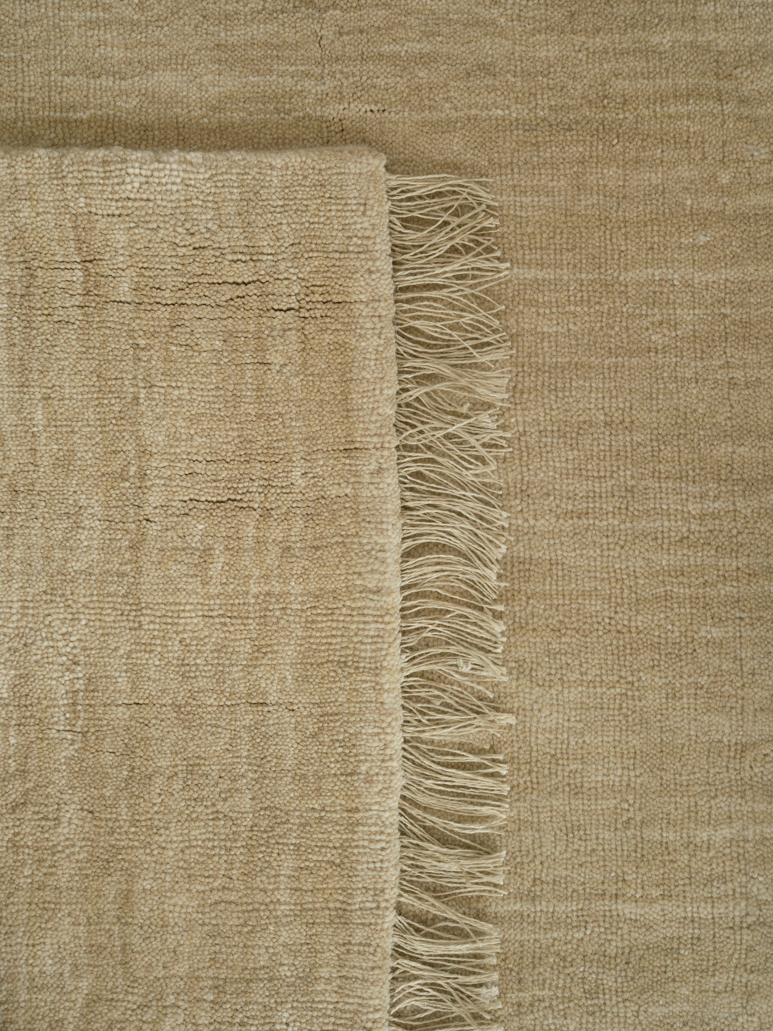 Dywan ABYSS BLISS musztardowy – Linie Design