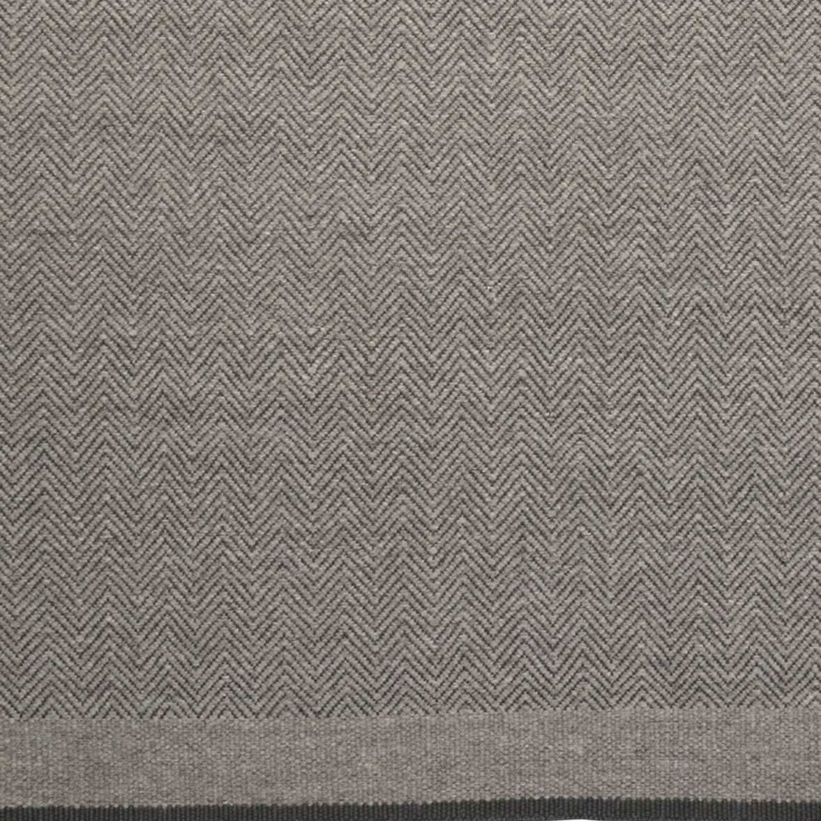 Dywan STRATUM ECHO granitowy szary – Linie Design
