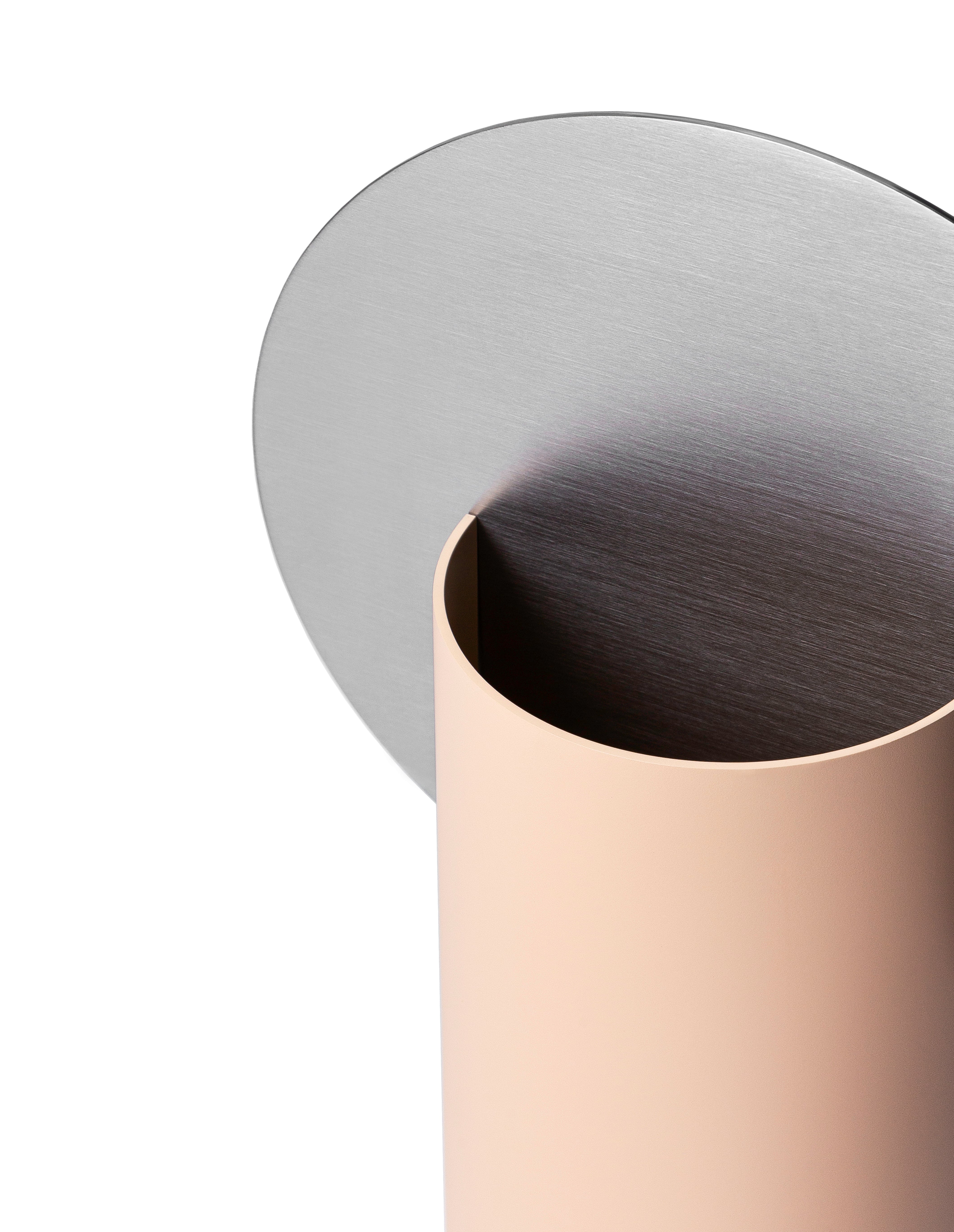 MALEVICH vase in powder pink with steel