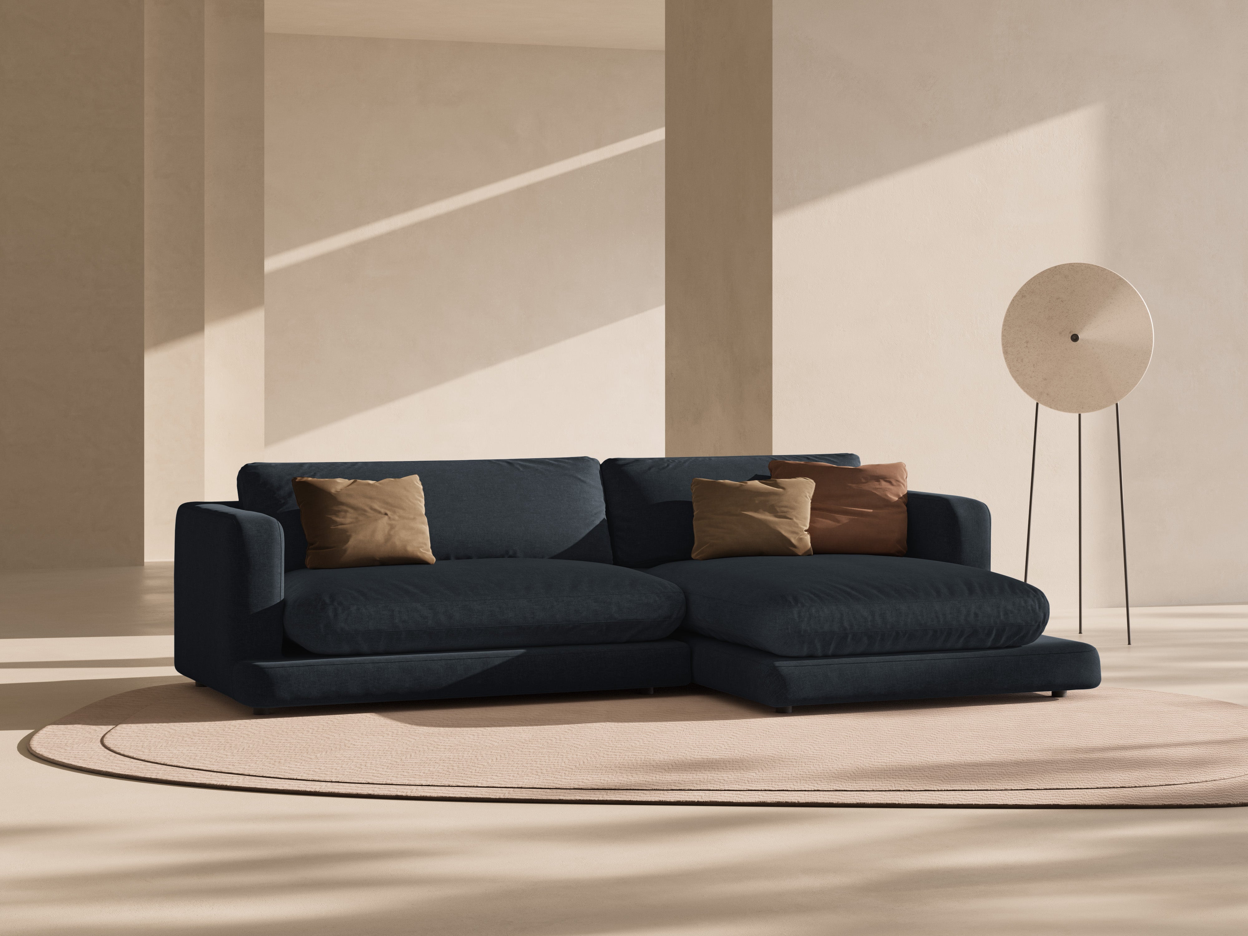 Rechtsseitige Eckcouch DAPHNE schwarzer Chenille