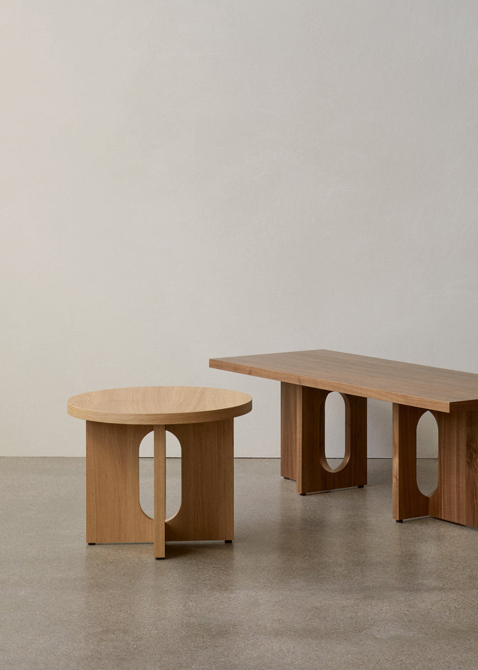 Beistelltisch ANDROGYNE Eichenfurnier