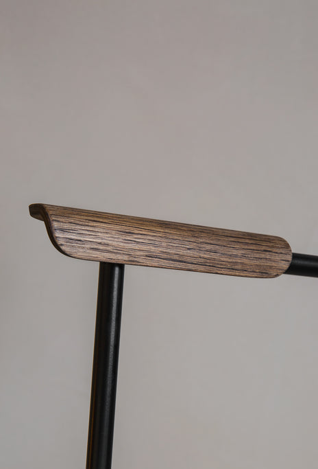Sessel CO in hellbeige mit Rückenlehne aus Eiche