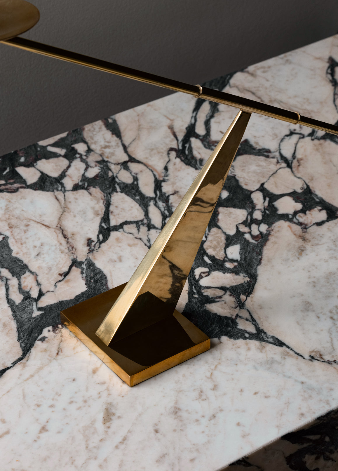 Kerzenhalter INTERCONNECT Edelstahl