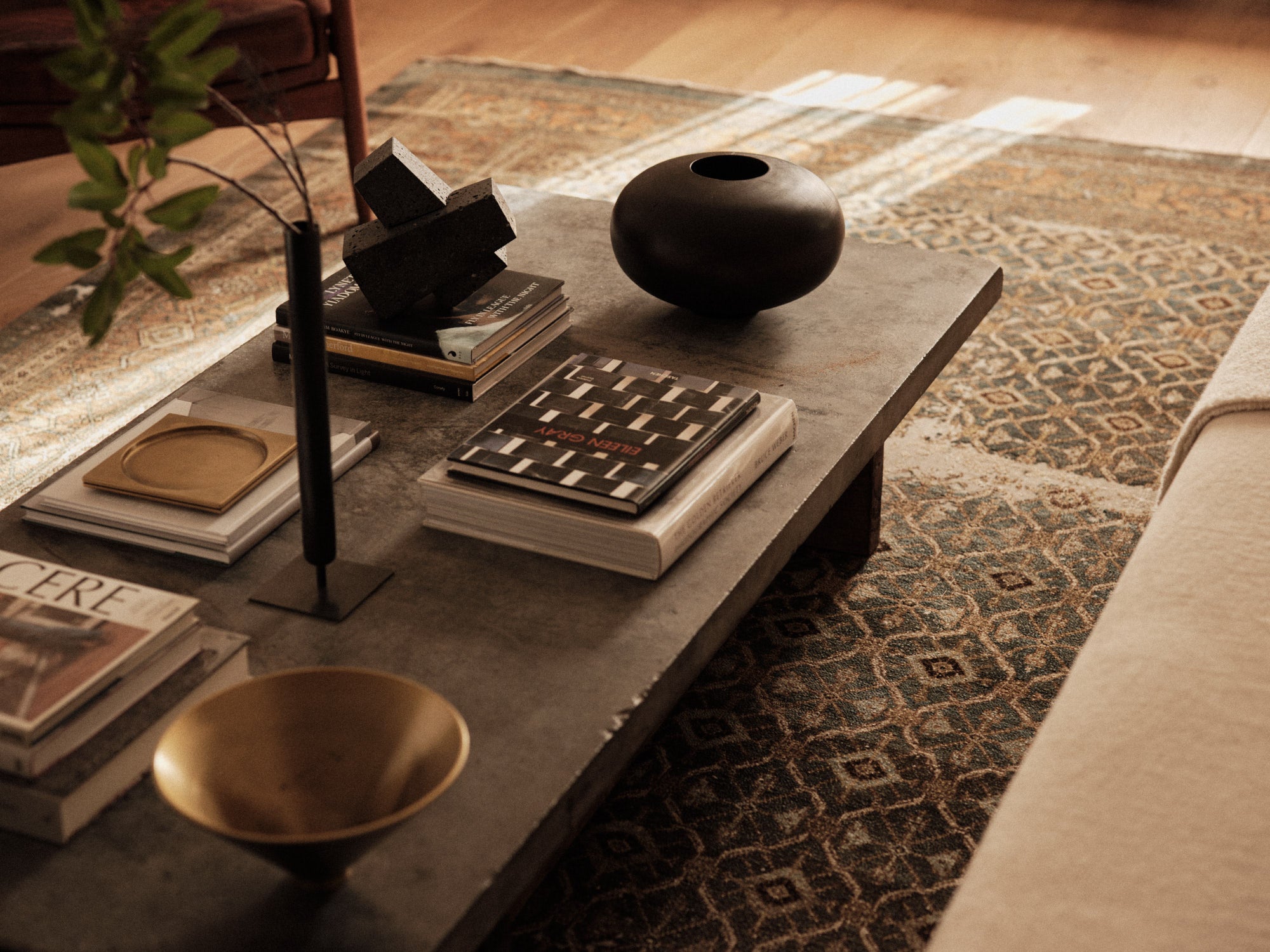 Misa TAPER aus Messing