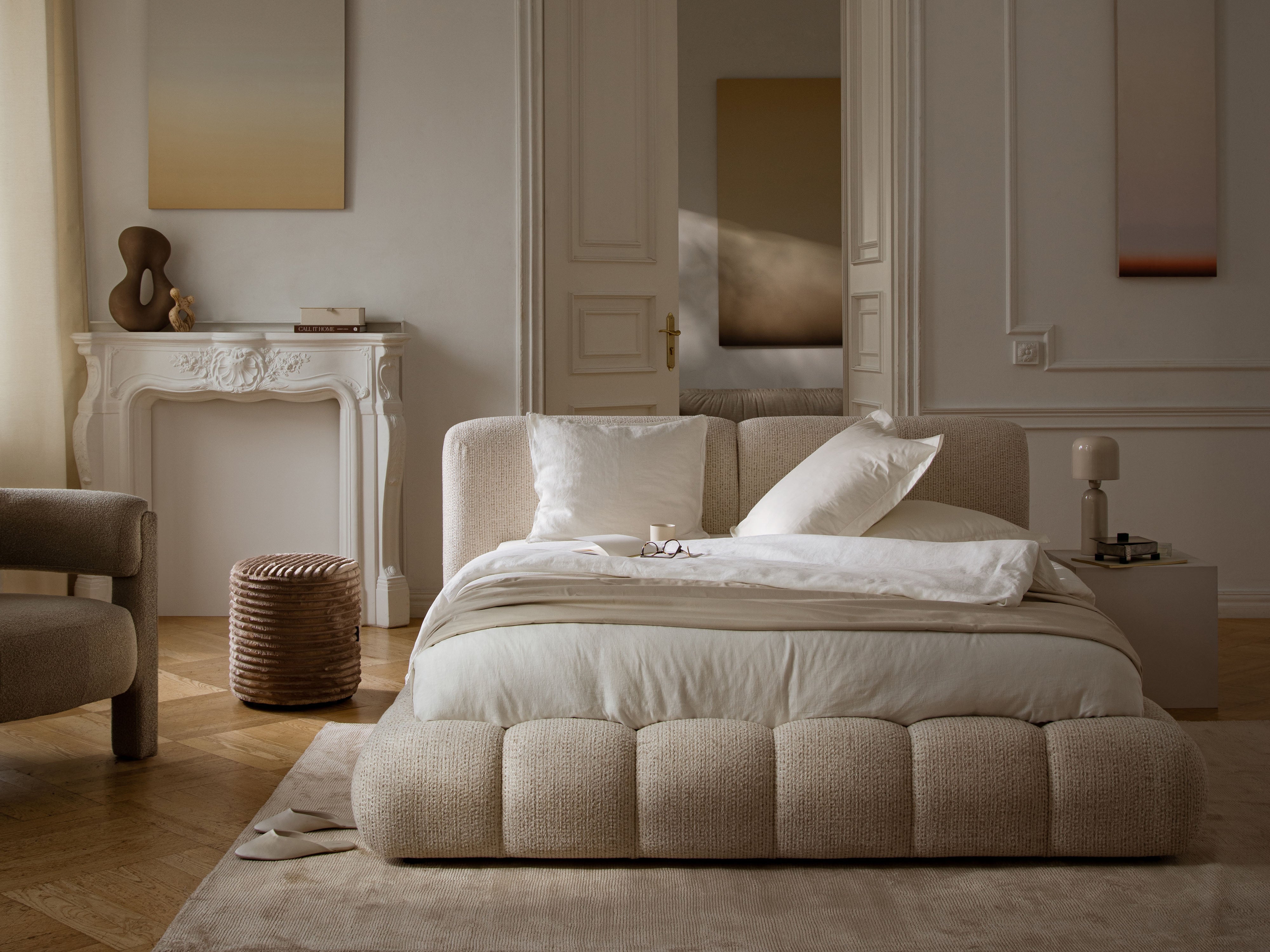 SOLANGE Bed in Dark Gray Chenille