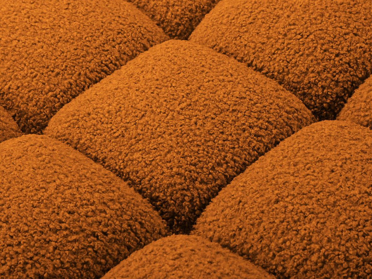 Rechtsseitiger Sessel BELLIS in ziegelrotem Boucle