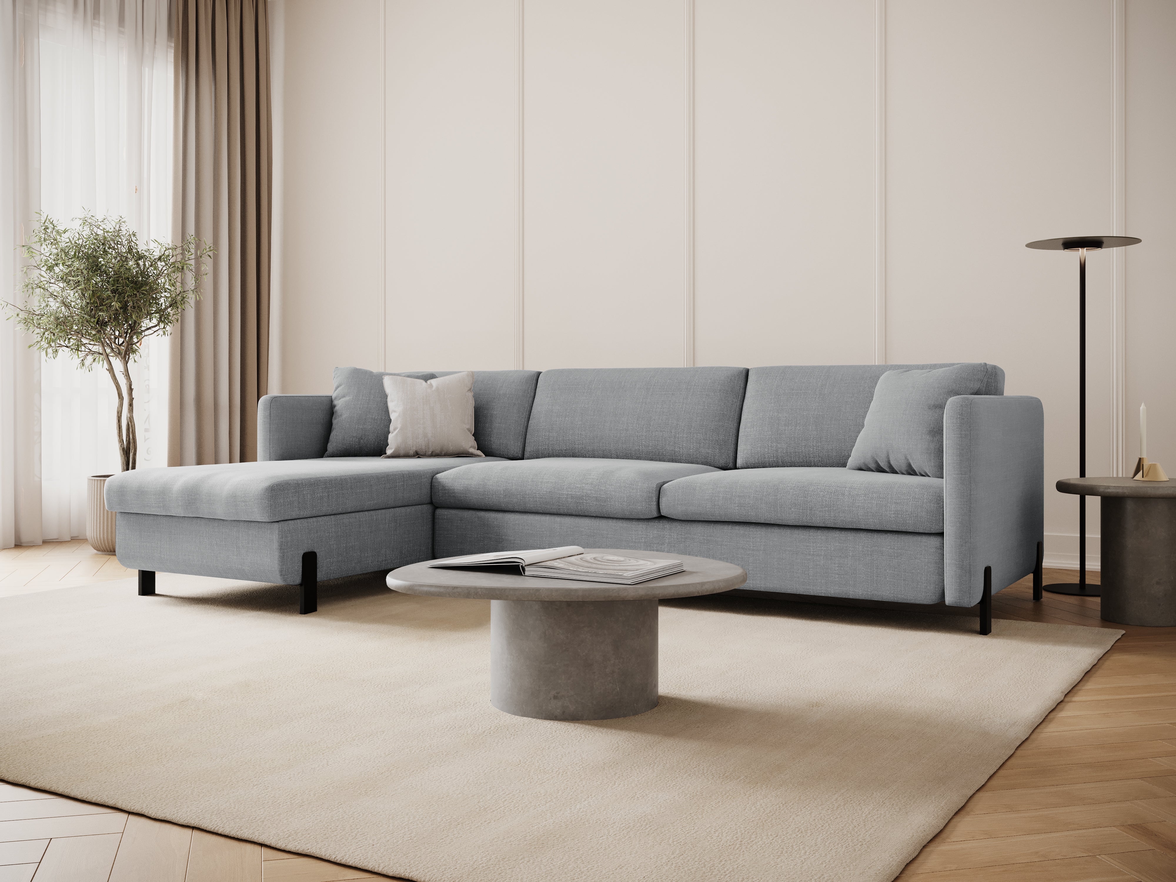 Linksseitiges 4-Sitzer Schlafsofa GLORIA in hellgrauem Chenille