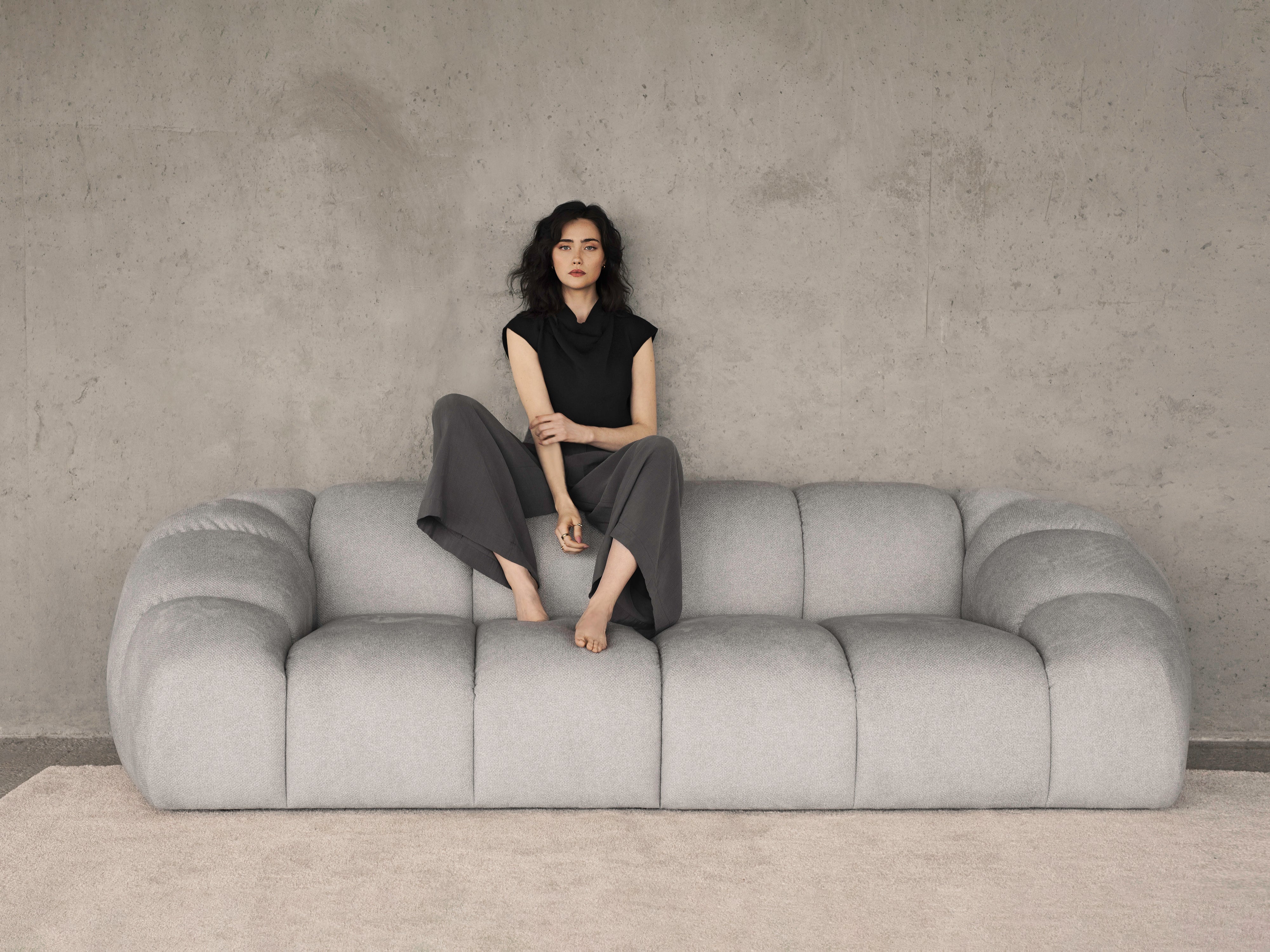 3-sitziger linker Ecksofa DIANA hellgraues Chenille