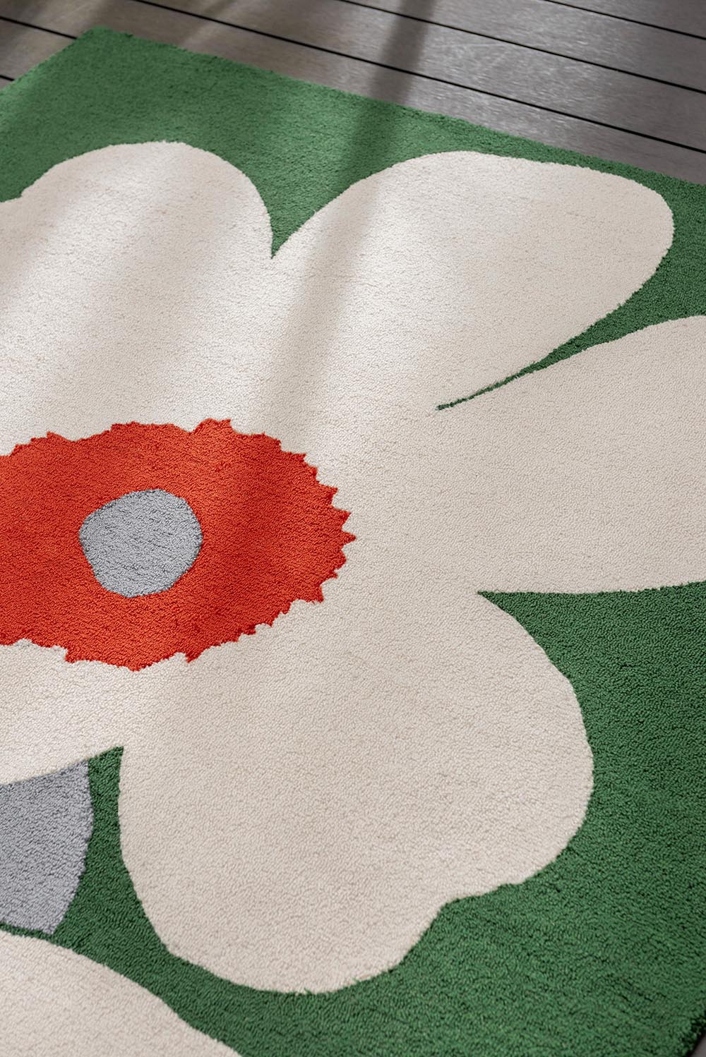 UNIKKO 60TH ANNIVERSARY outdoor rug green-beige