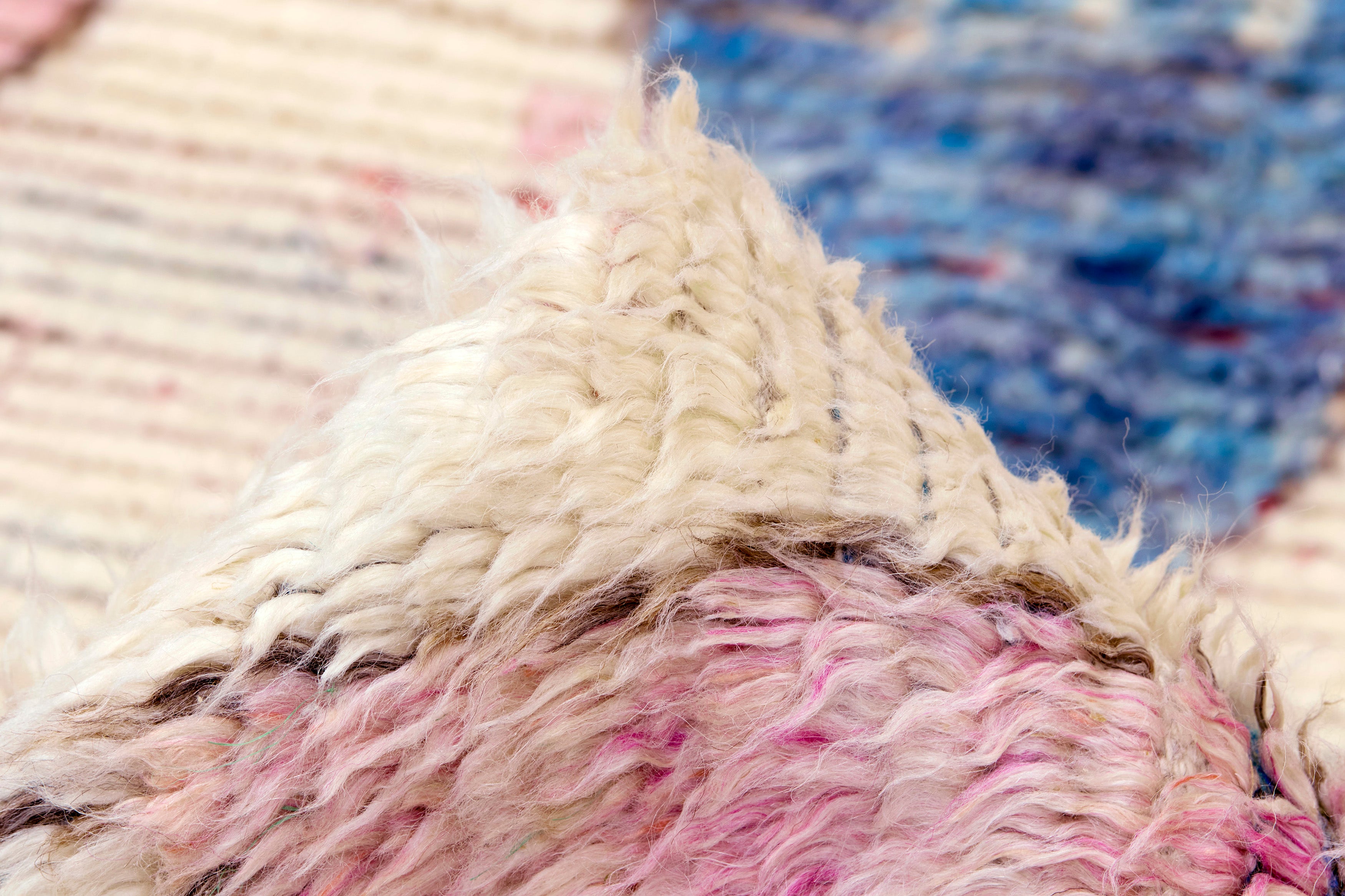Teppich TRIBE beige mit Blau