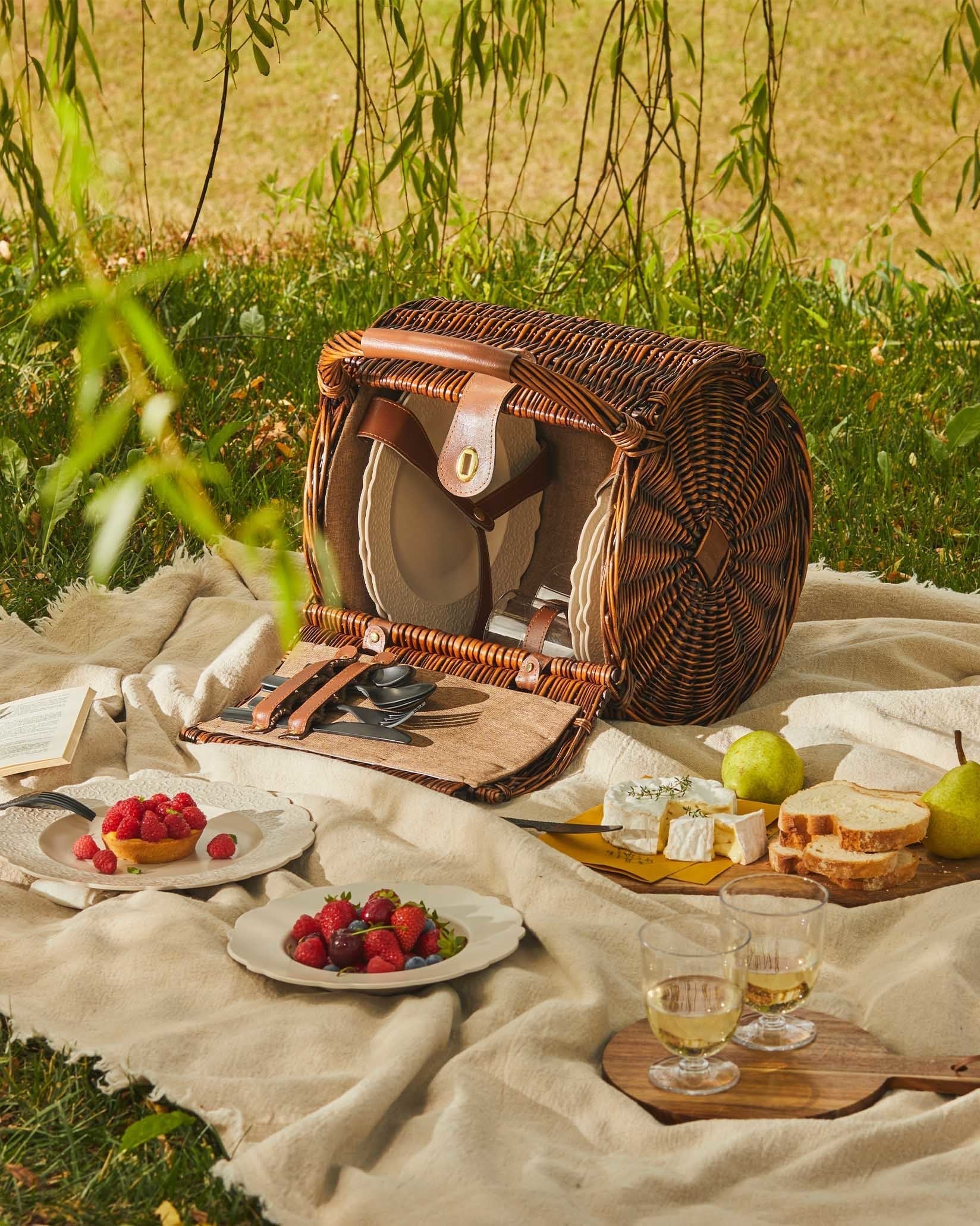 Zestaw piknikowy DRESSED brązowy – Alessi