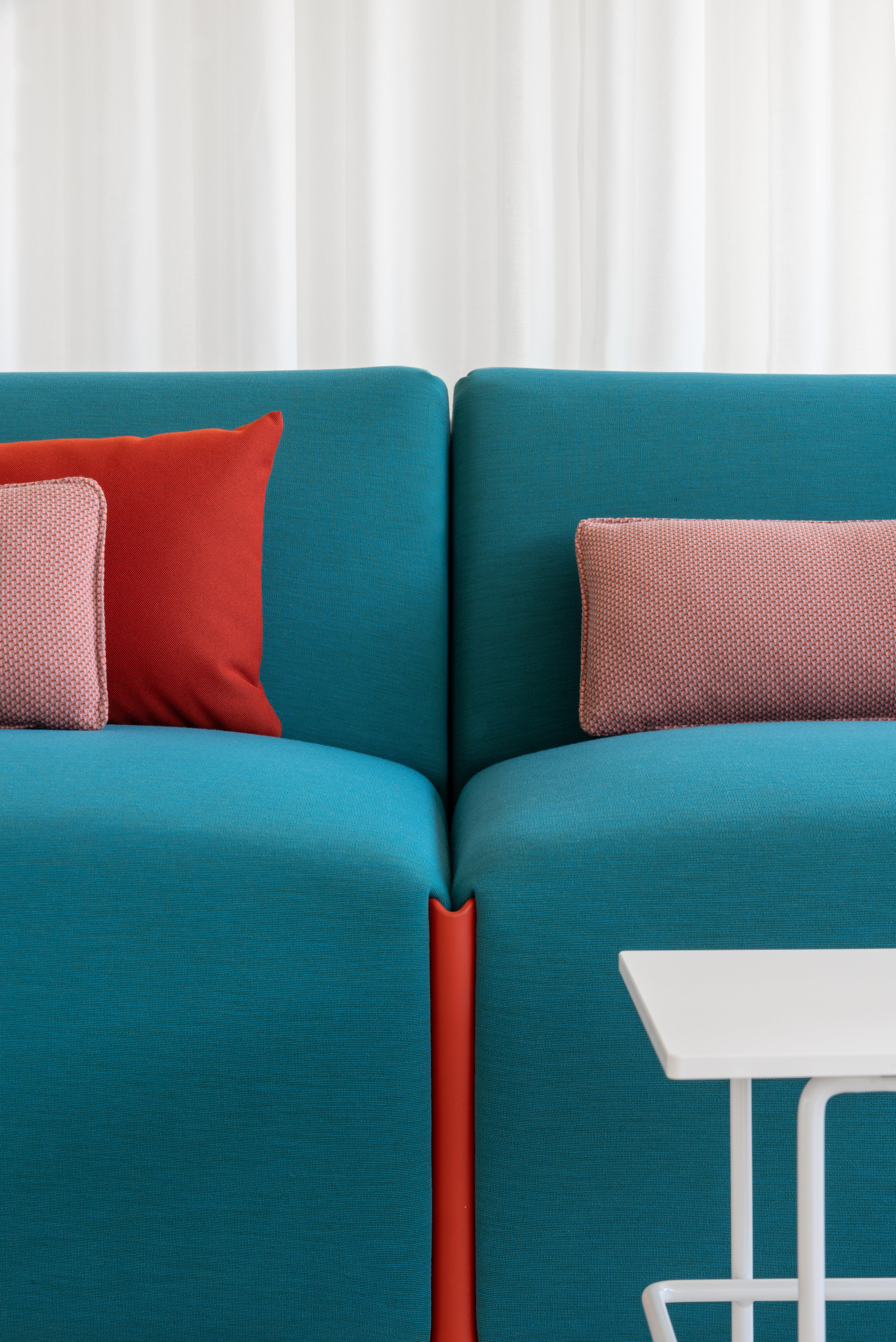 COSTUME modular sofa - upholstered middle module