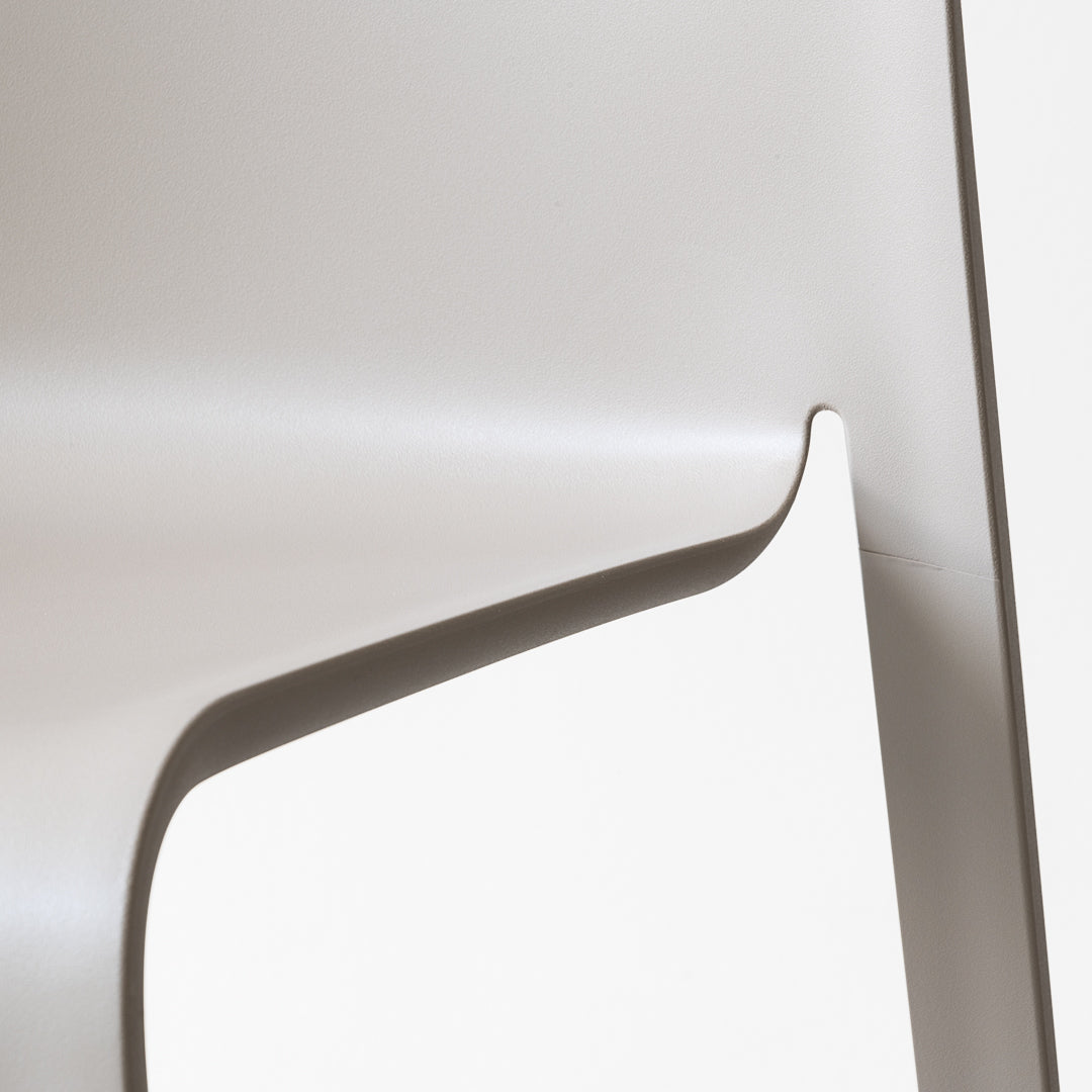 FIRST outdoor chair white