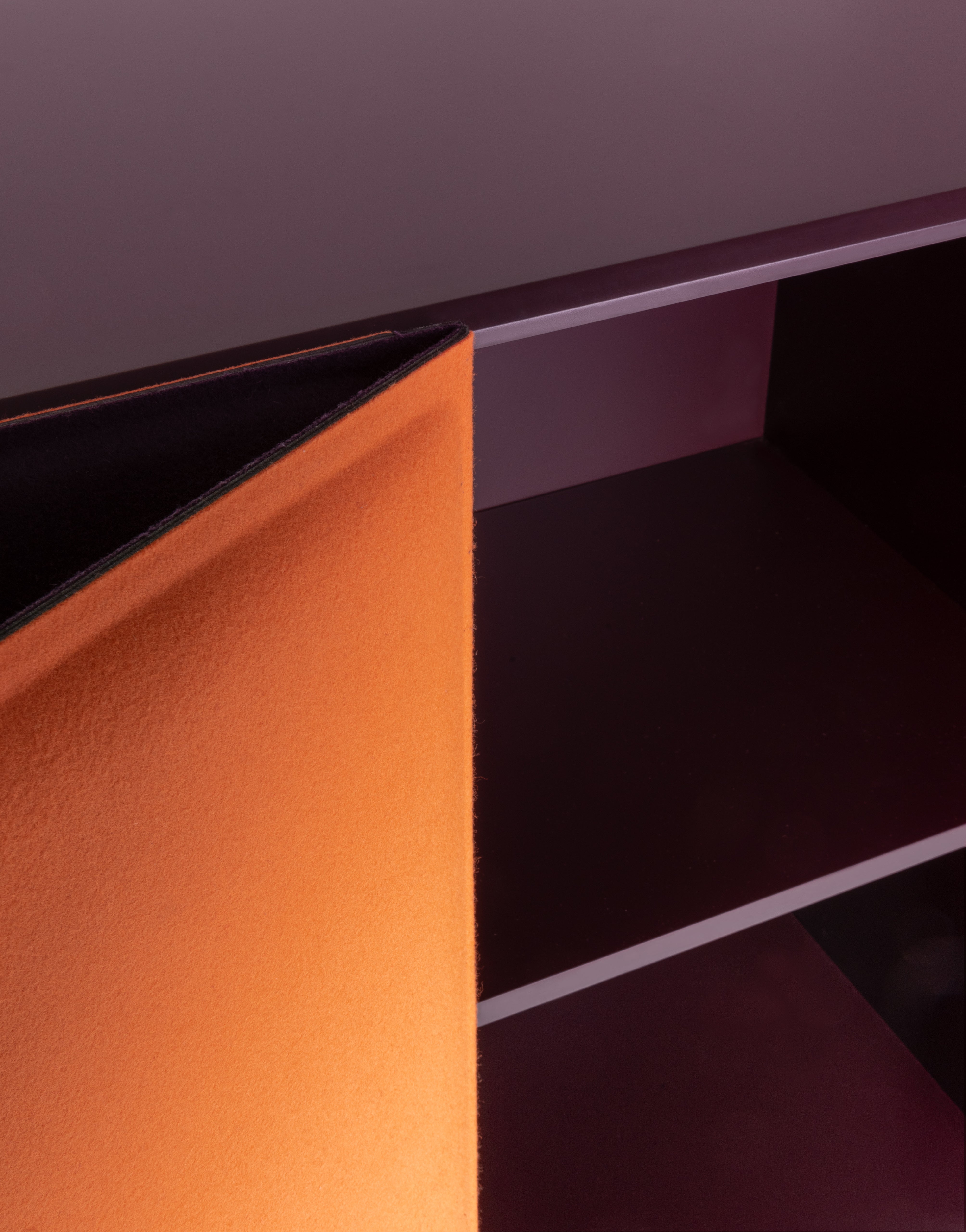 TACITO Schrank lila Filz