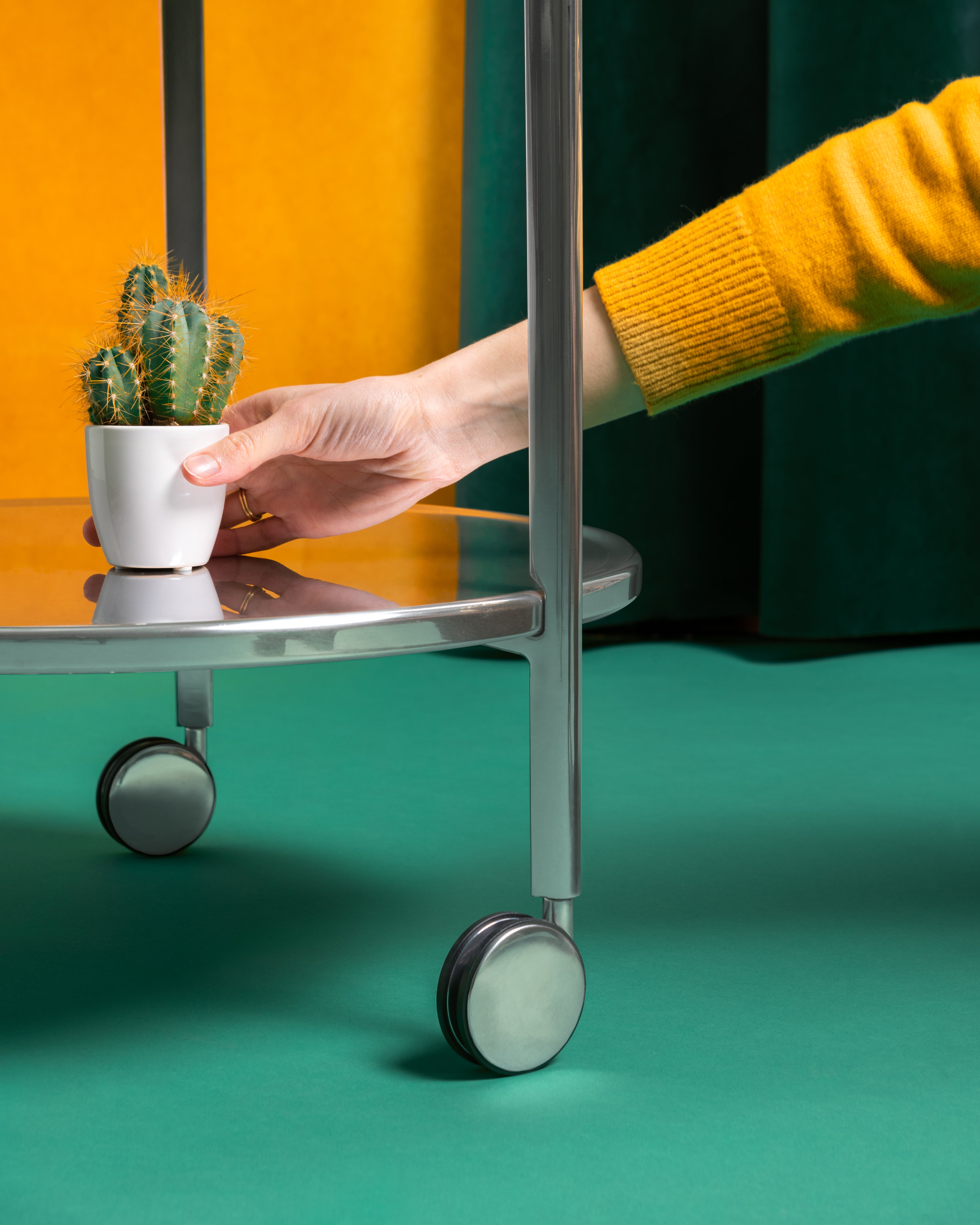 TAMBOUR side table polished aluminum