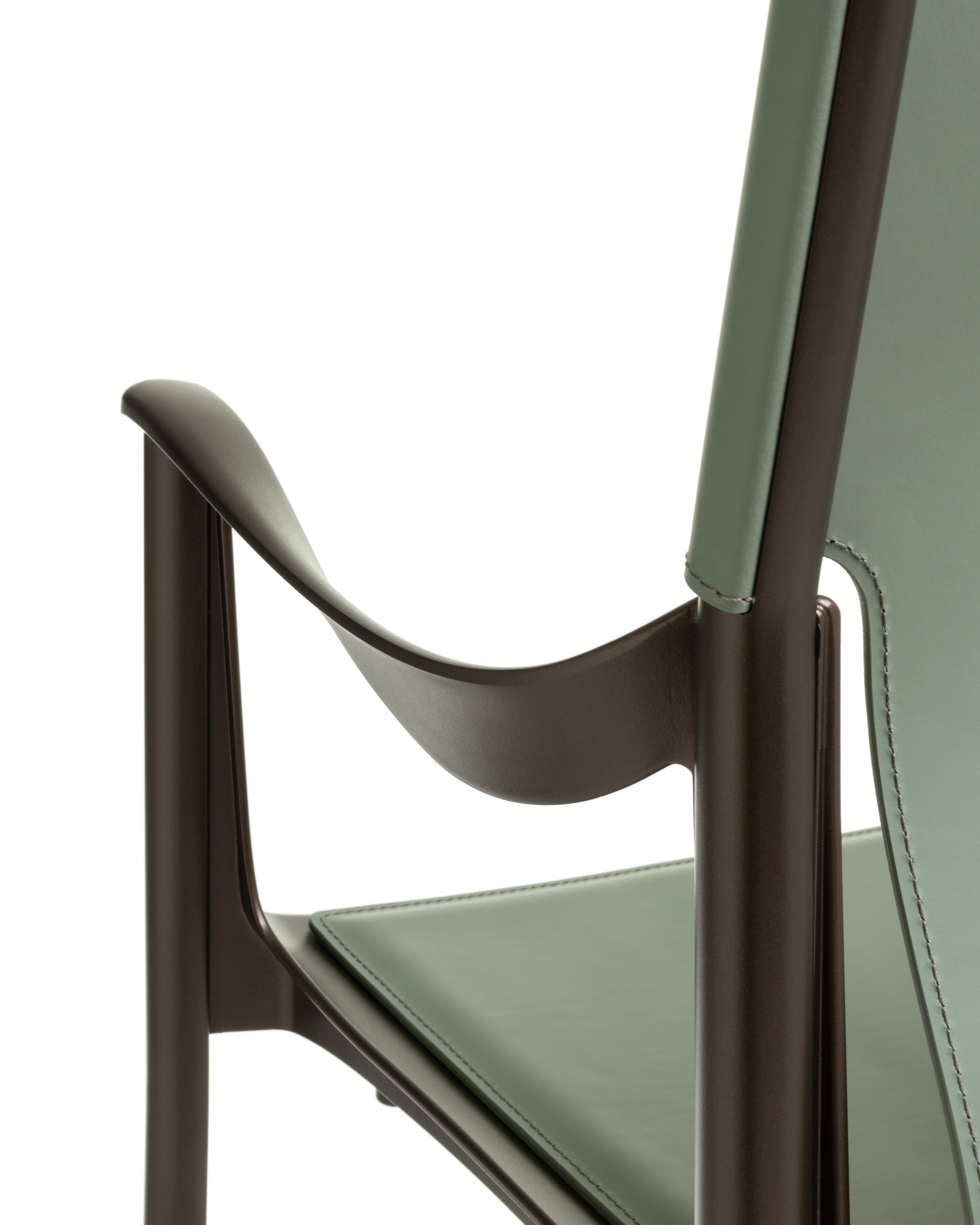 VENICE chair green leather with dark brown base