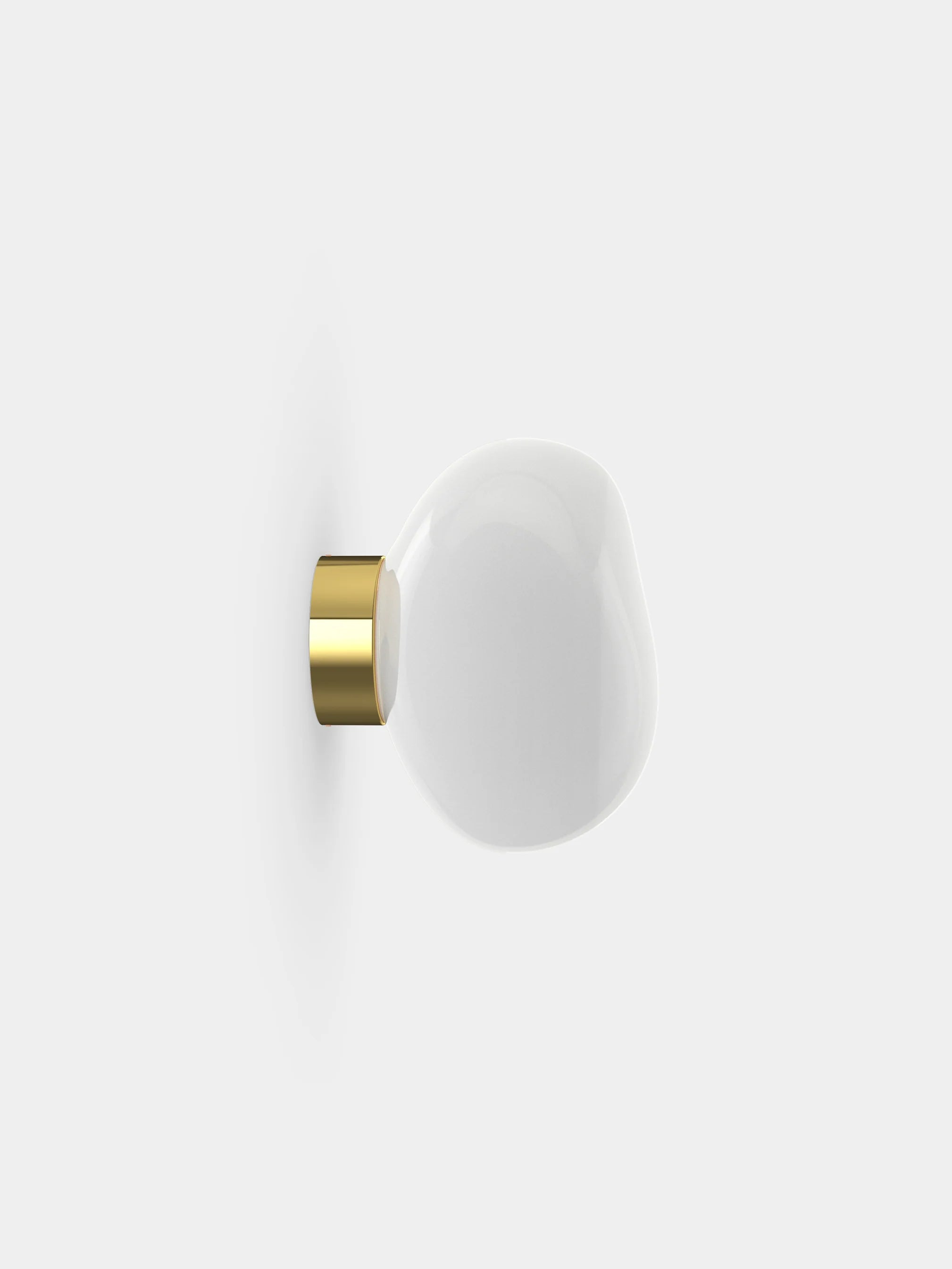 Schmelzwandlampe mit einem goldenen Finish