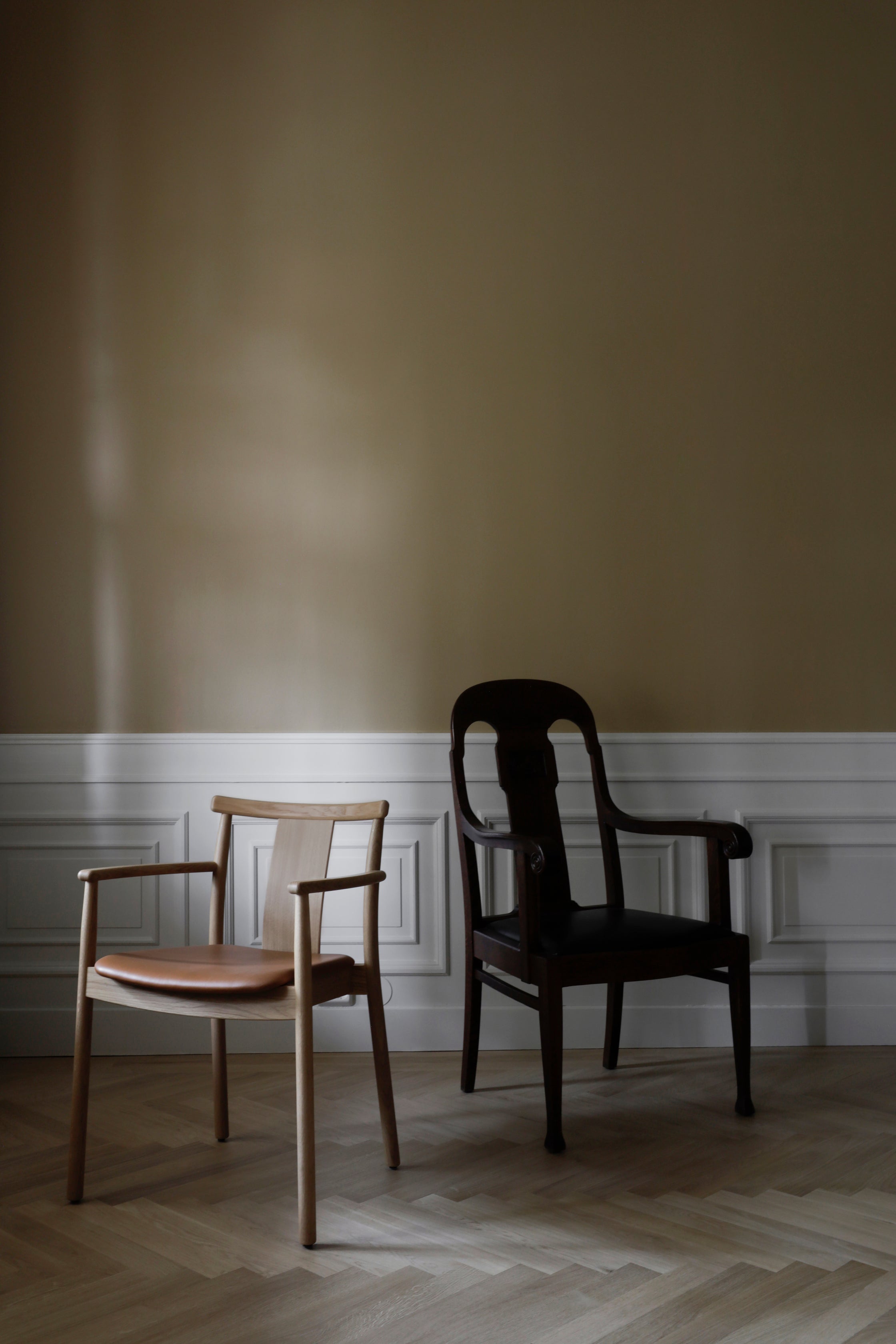 MERKUR chair oak wood